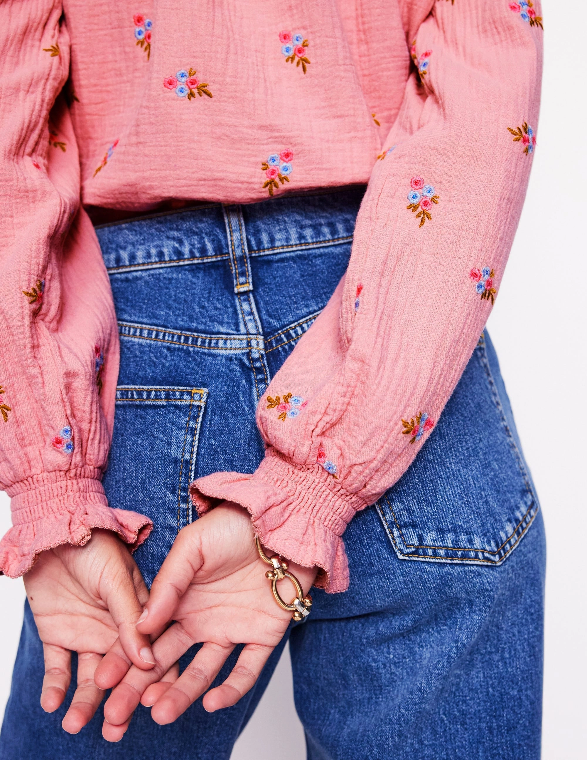 Bohemian freedom Evie Double Cloth Top-Almond Pink, Floral Embroidery