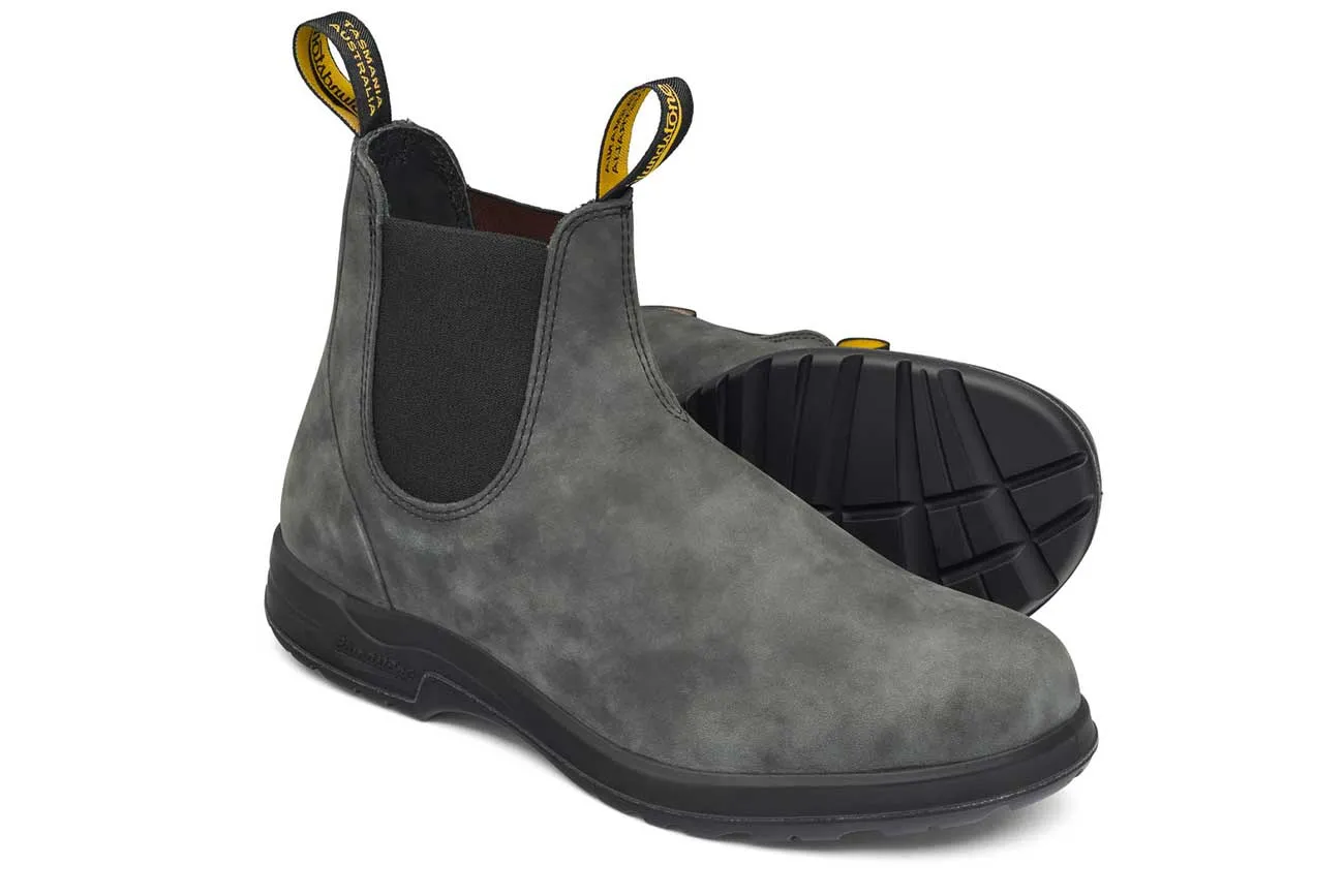Ventilated Footbed Blundstone #2055 Rustic Black