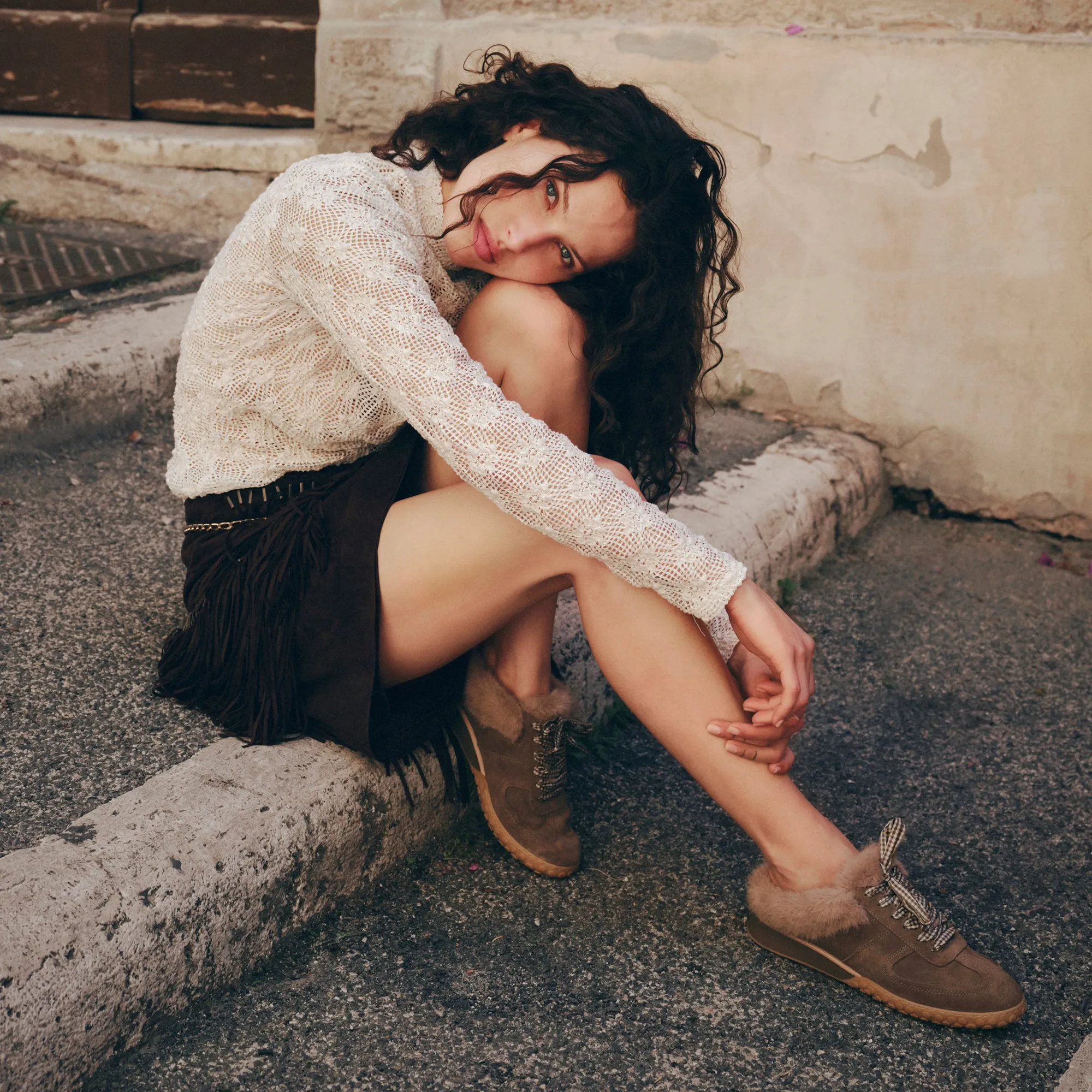 IZZEY PLUSH SNEAKERS OLIVE SUEDE ReflectiveDetails Customizable Fit