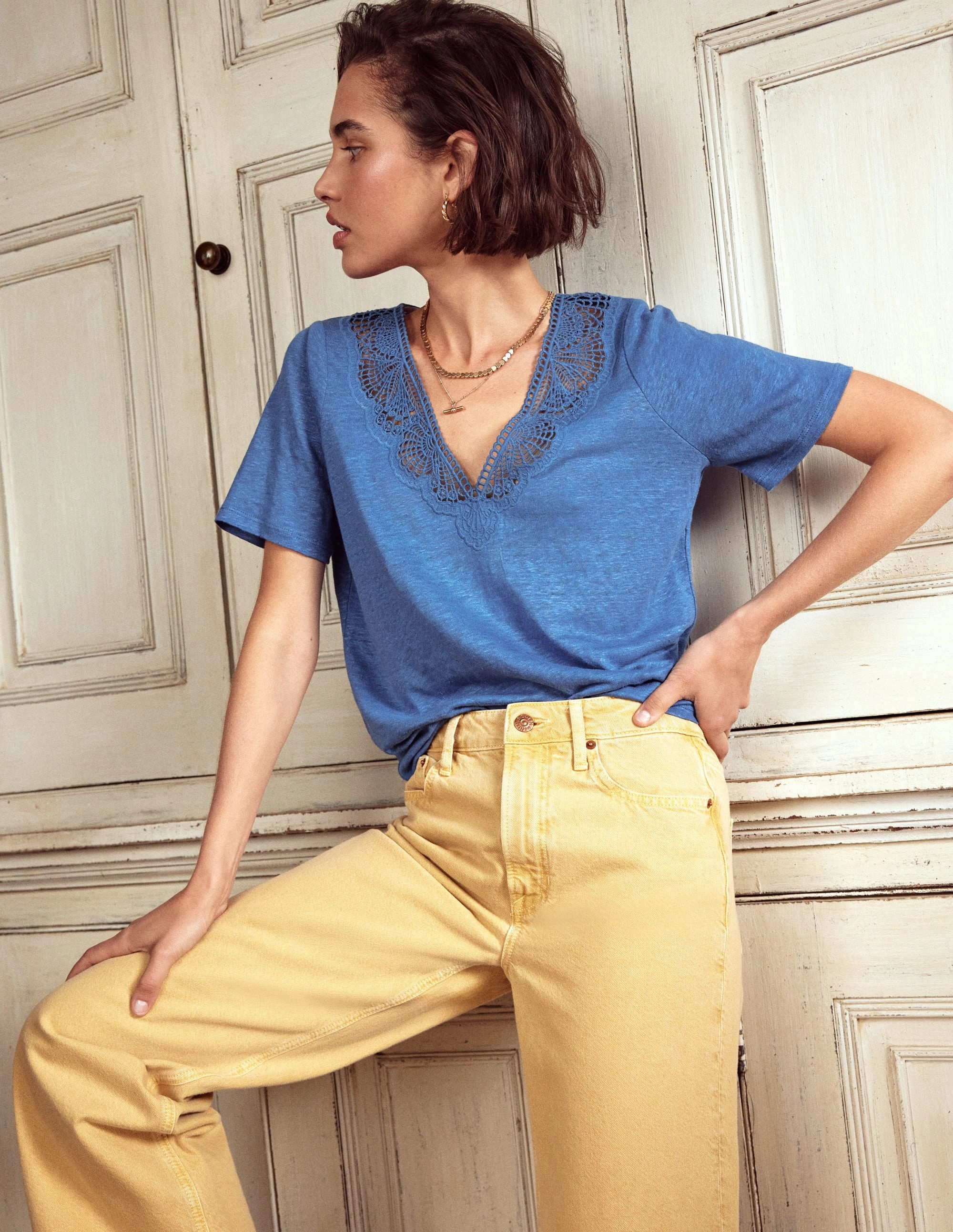 Ribbed Collar Trim Lace Trim Linen T-shirt-Blue River