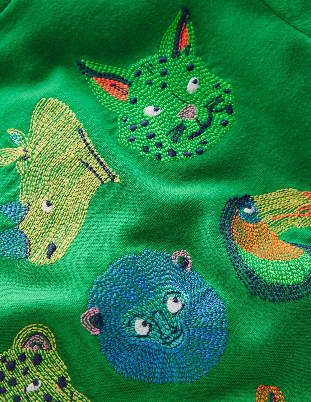 Superstitch T-Shirt-Highland Green Jungle Animals Roomy Comfort Anti Bacterial Treatment