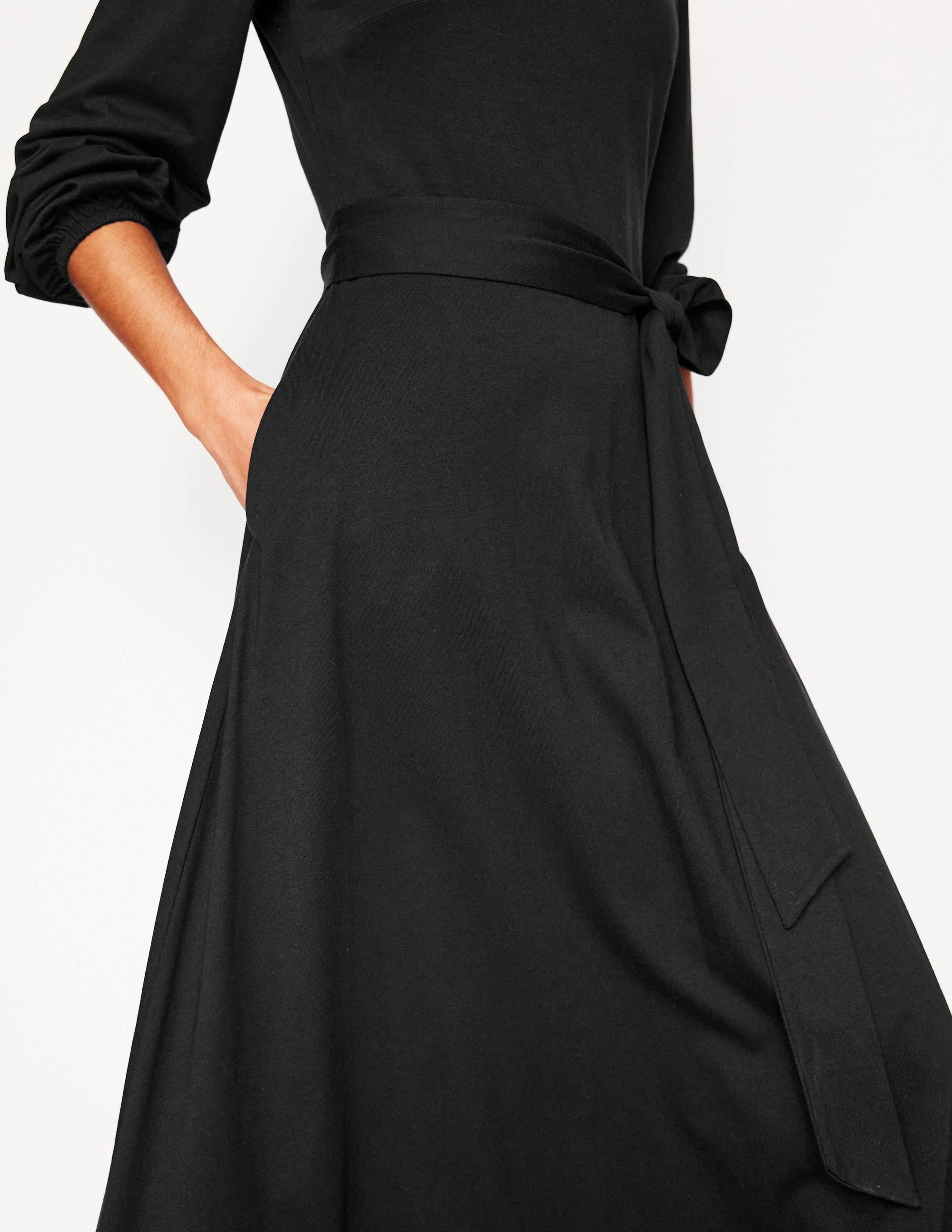 Seasonal Comfort Sheer Panel Leandra Jersey Midi Dress-Black