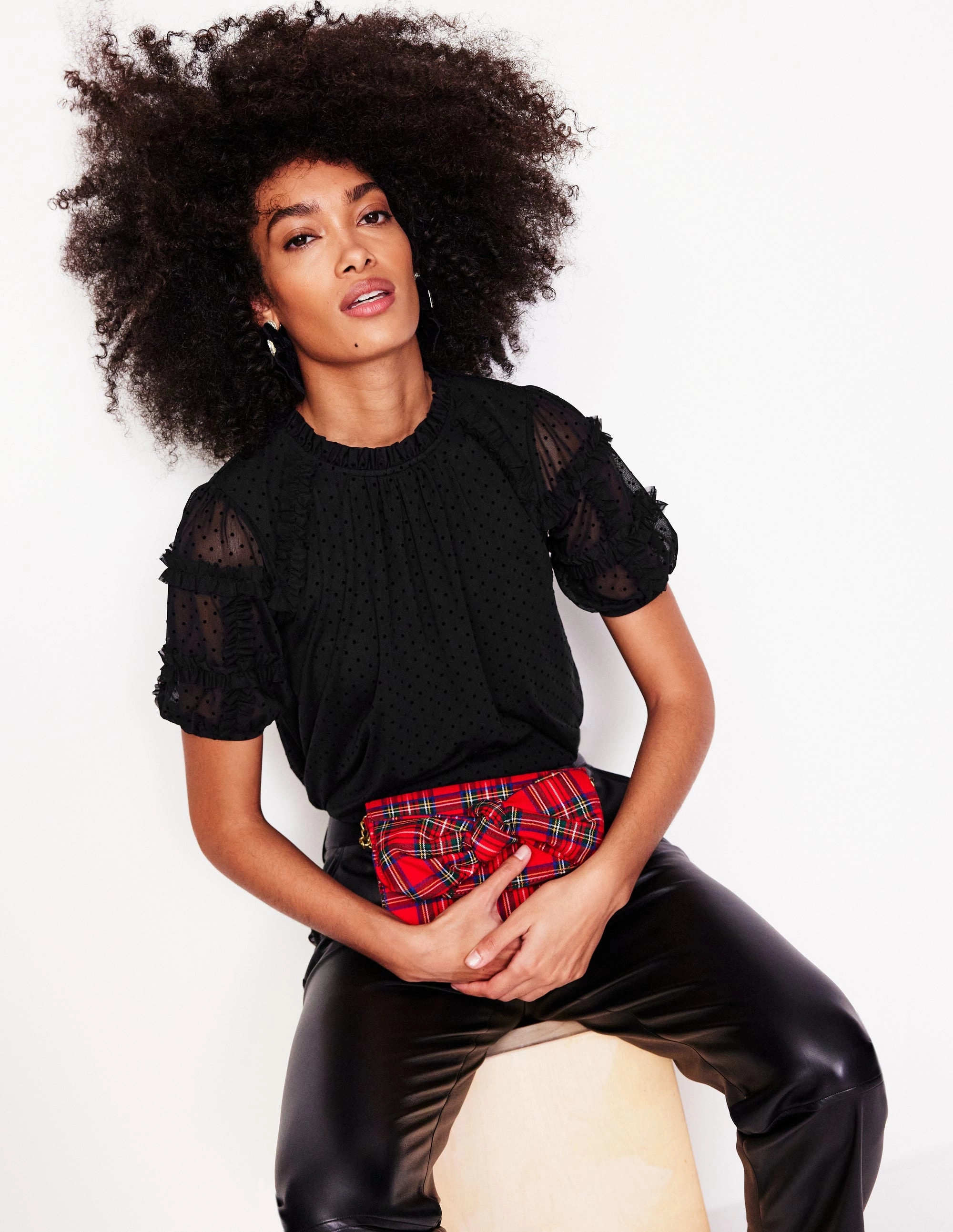 Recycled Polyester Thread Short-Sleeve Spotty Tulle Top-Black