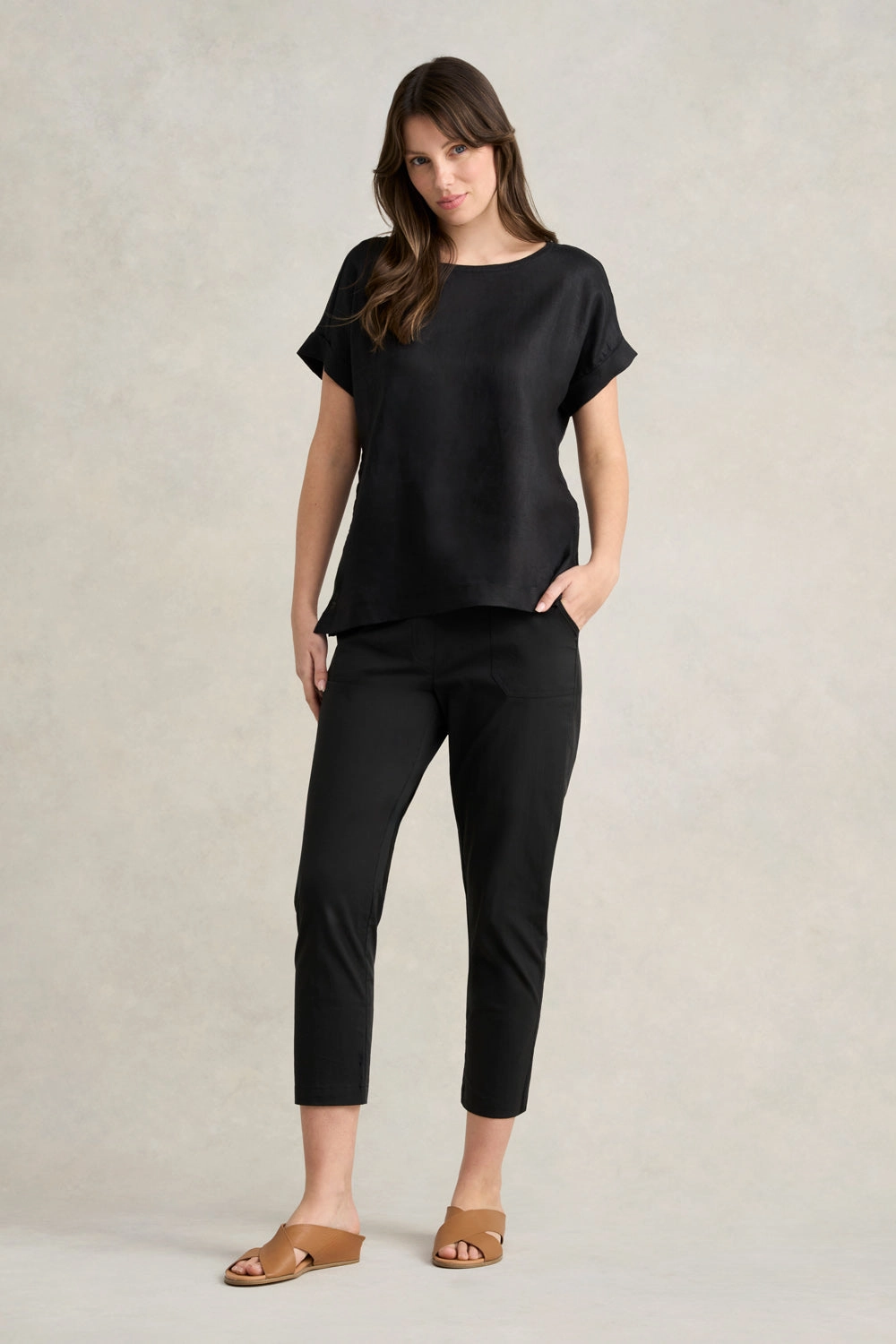 Anti Pill Surface Linen Mix Top - Black