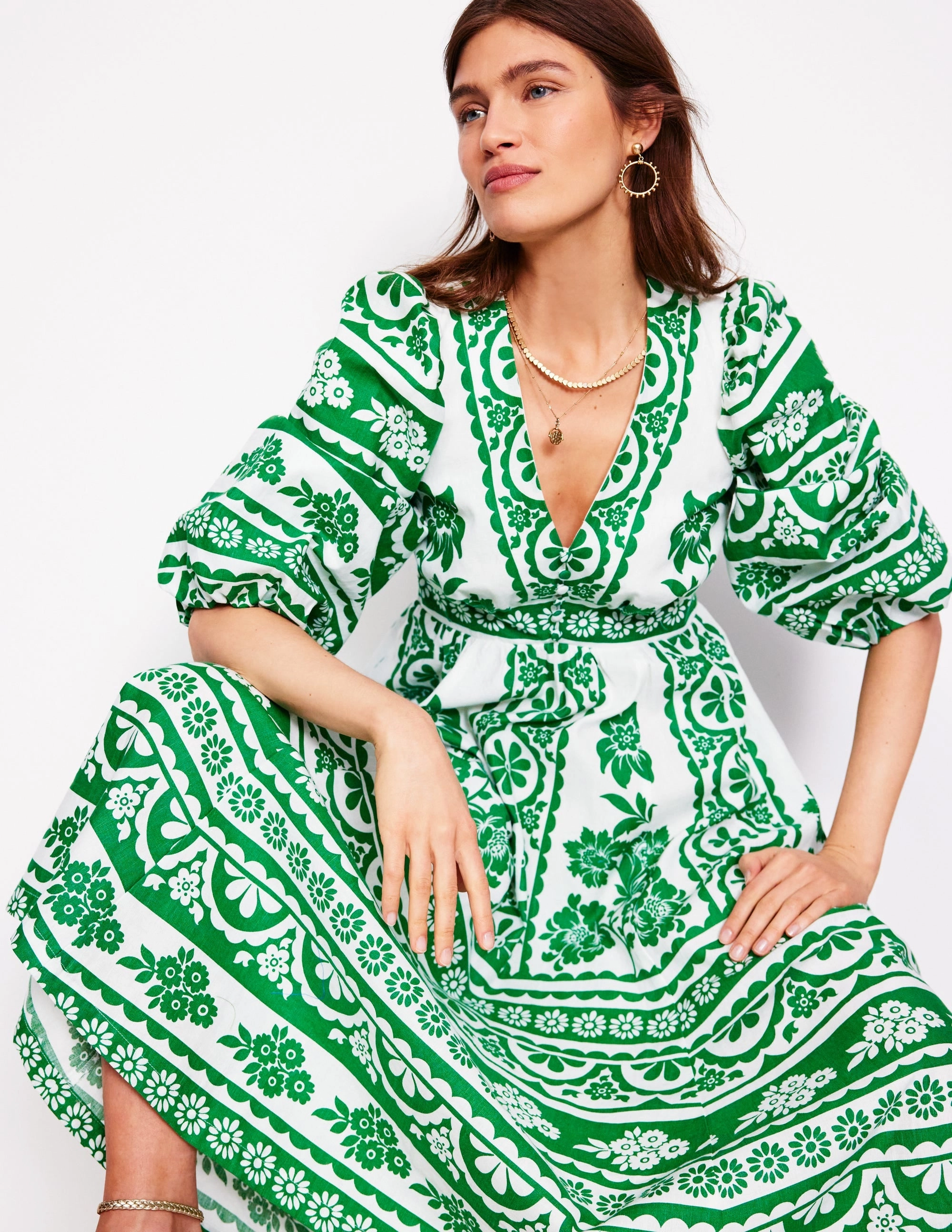 vacation look Casual Days Lola Blouson Maxi Dress-Rich Emerald, Ornate Tropics