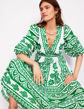 vacation look Casual Days Lola Blouson Maxi Dress-Rich Emerald, Ornate Tropics