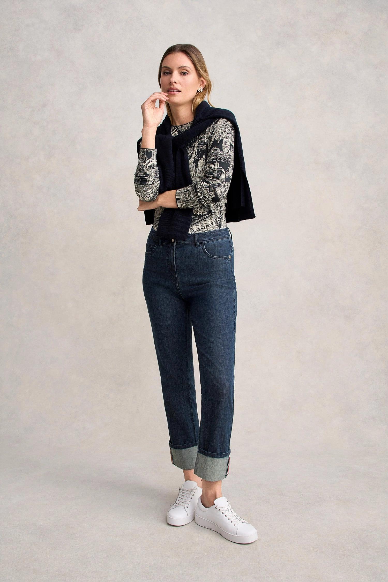 Long Sleeve Crew Neck Top - Ink France Capital Print Thermal regulation