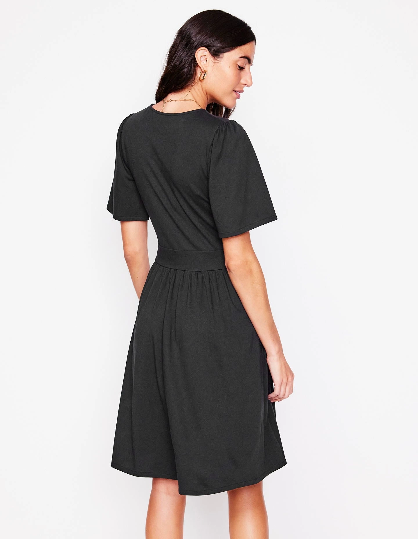 Lightweight Wear Polished Cut Louisa Short Jersey Dress-Black