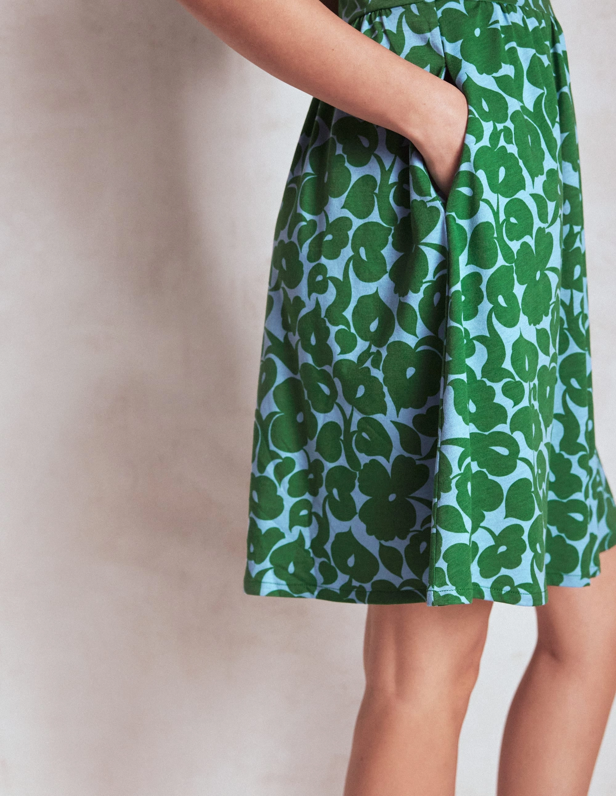 Louisa Short Jersey Dress-Highland Green, Leafy Grove Style Option Neutral Look