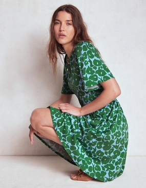 Minimalist Look Soft Fabric Louisa Short Jersey Dress-Highland Green, Leafy Grove