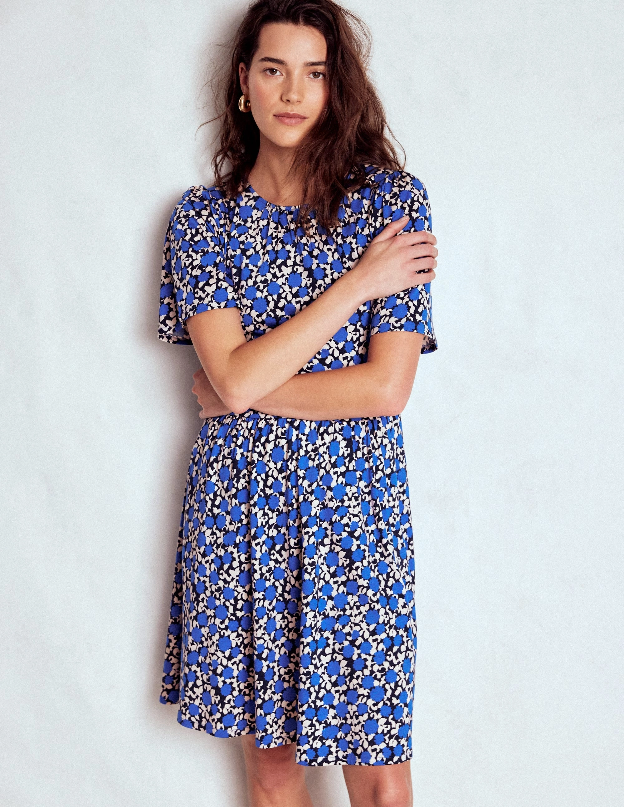 Lightweight Fabric Flowy Layers Louisa Short Jersey Dress-Kingfisher Blue, Floweret Vine