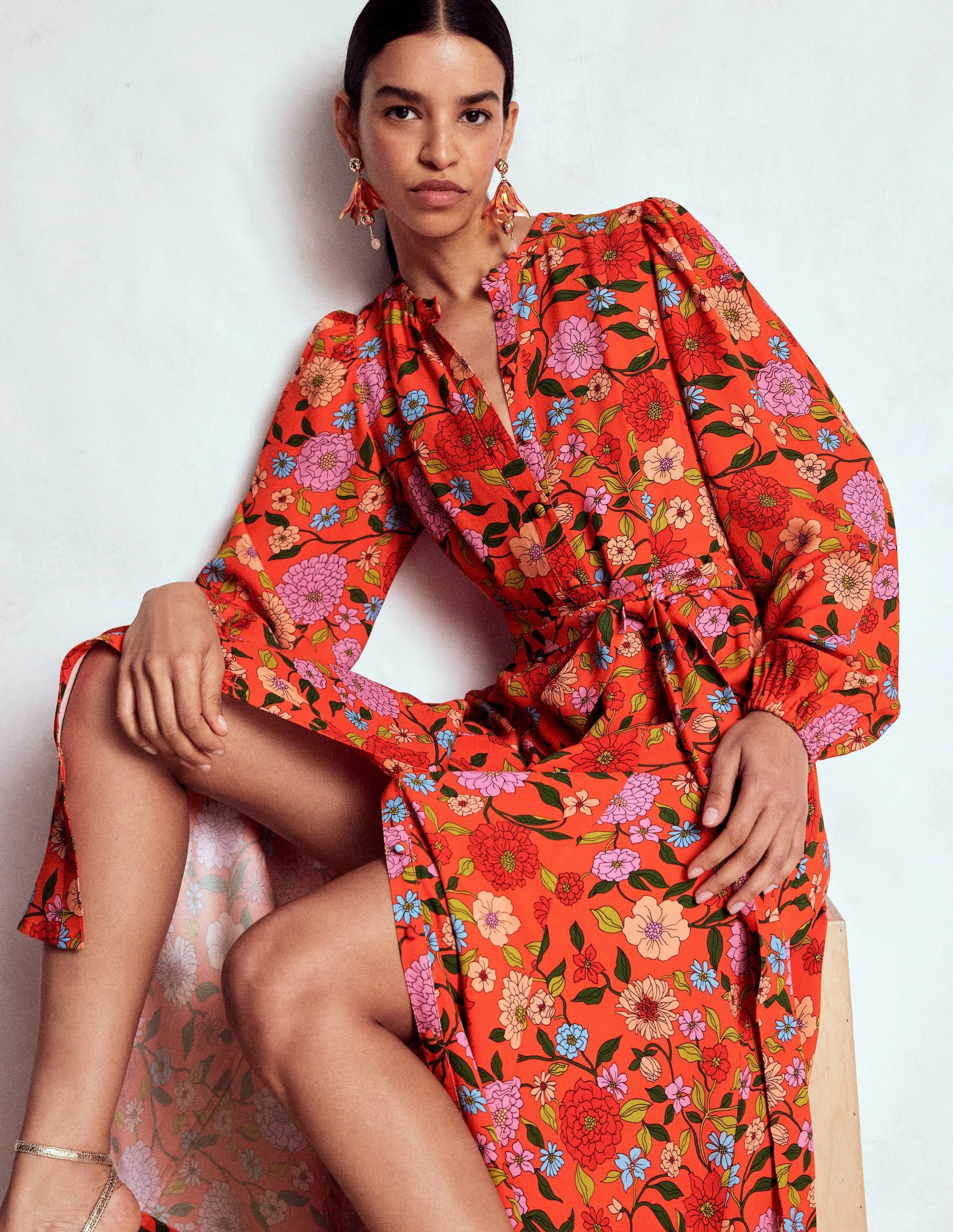 Refined Simplicity Seasonal Essential Mae Occasion Maxi Shirt Dress-Firecracker Red, Dahlia Trail