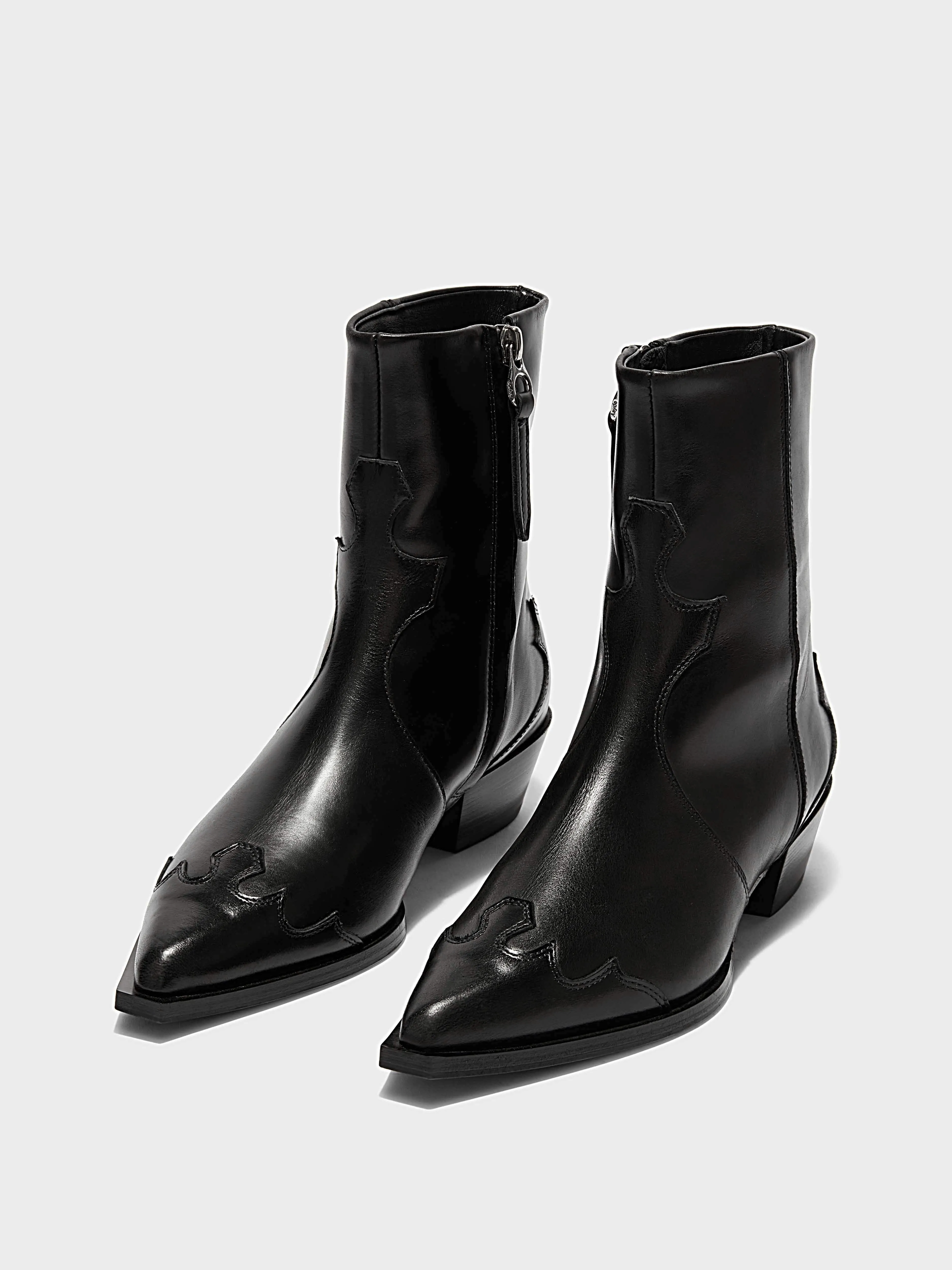 Hester Ankle Boots Chic Urban Wear