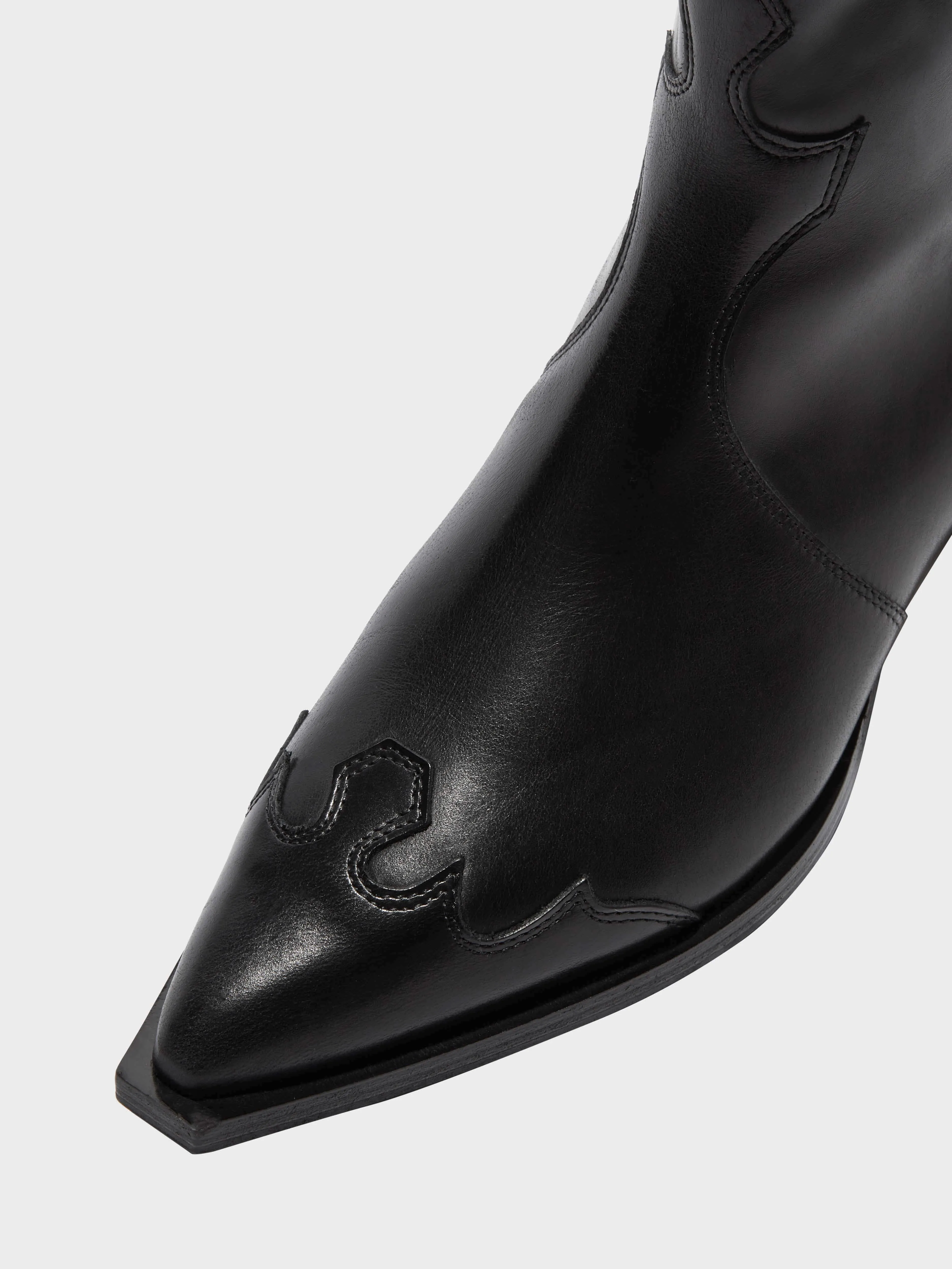 Hester Ankle Boots Minimal Edge