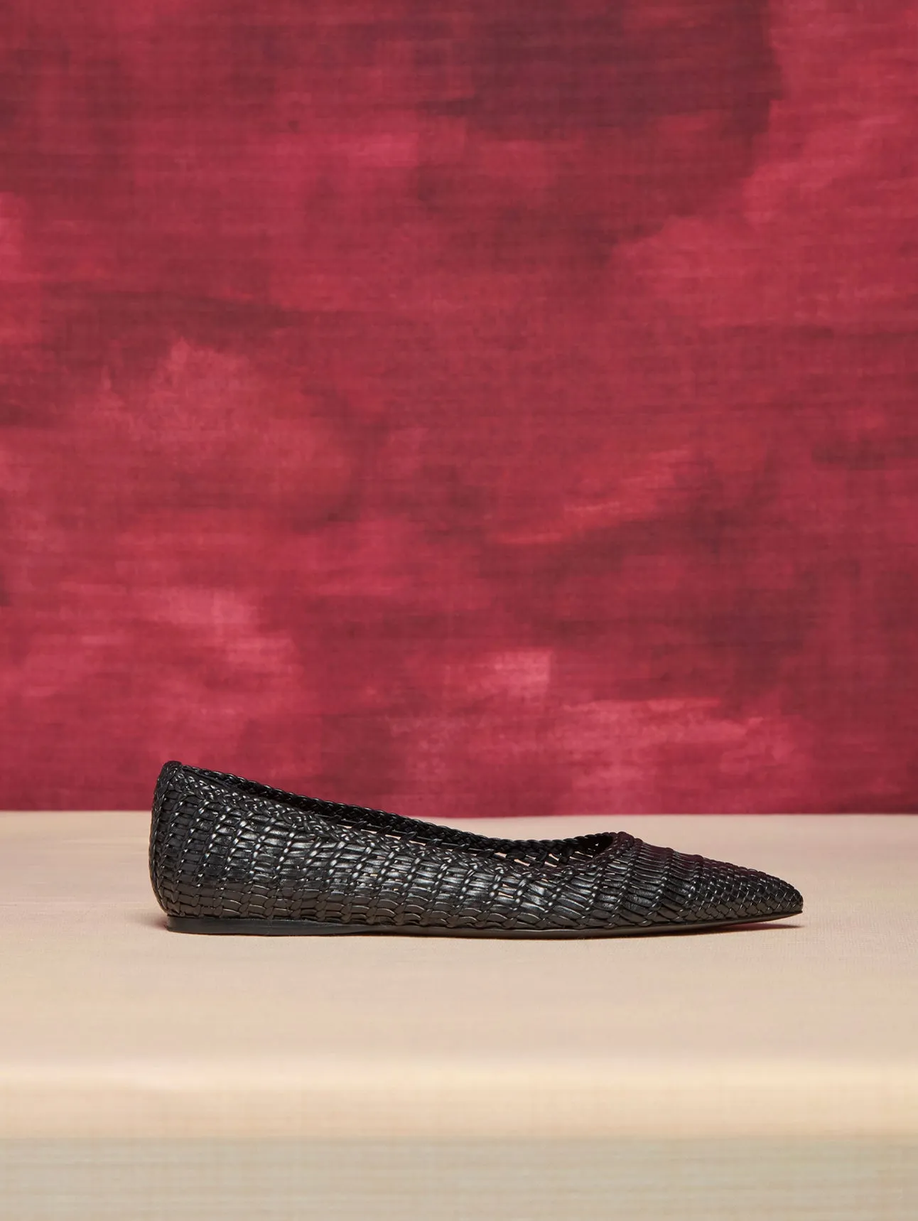 Play Glow Aurora Braided Flat Shoe in Black Leather