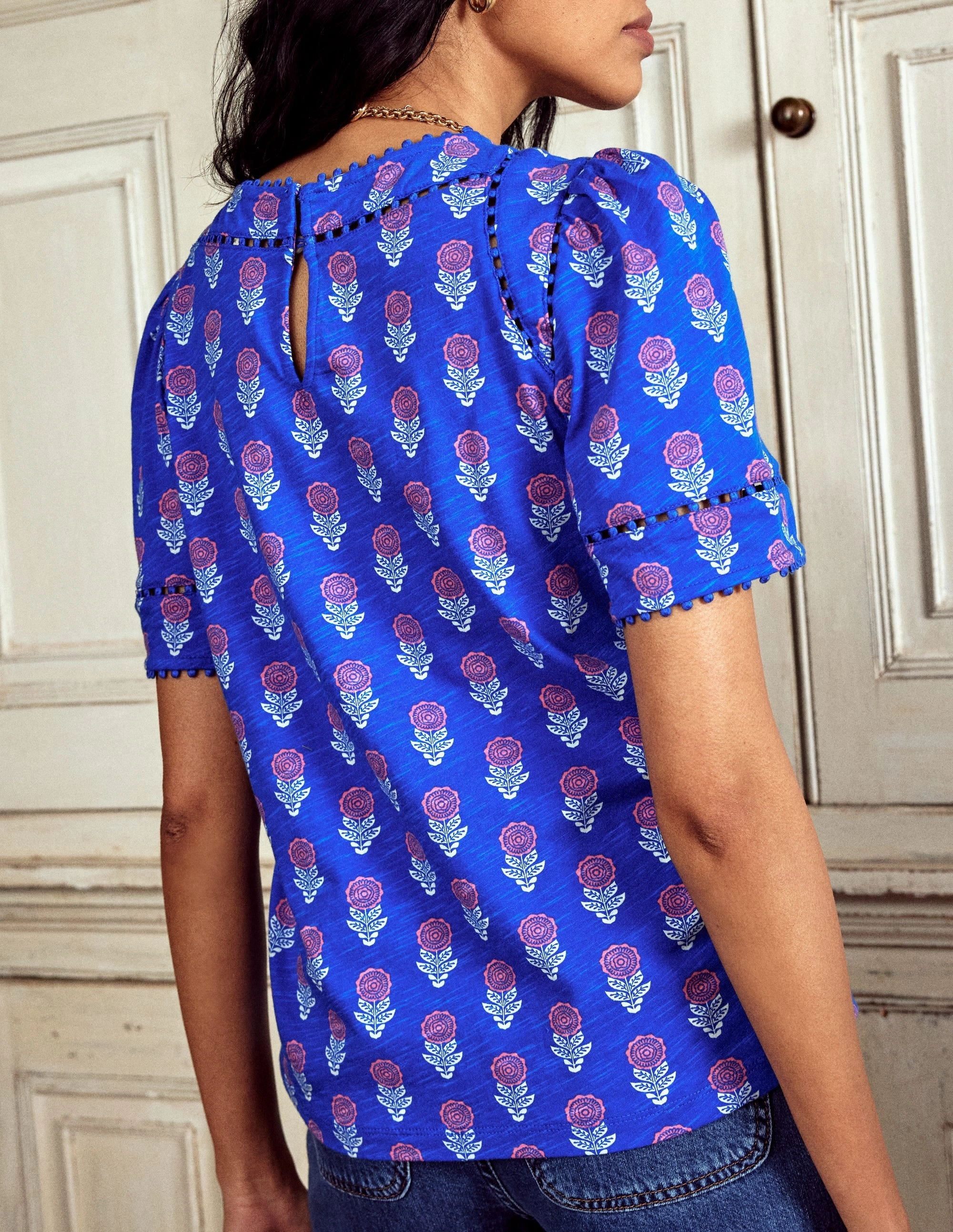 Weekend Fashion Evergreen Mila Trim Detail Top-Gallery Blue, Dahlia Sprig