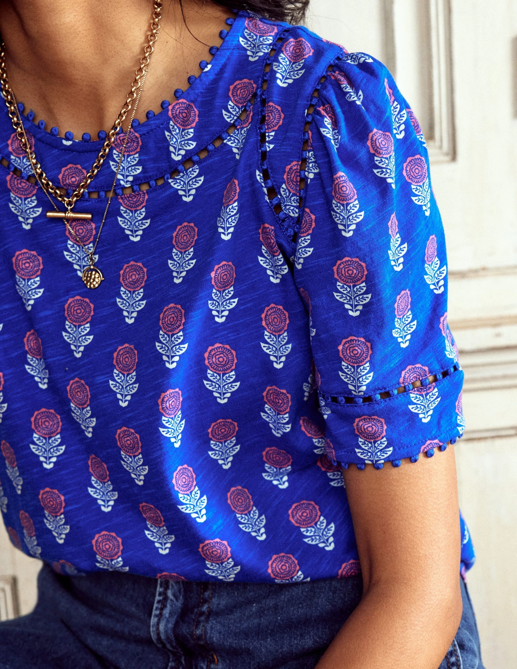 Mila Trim Detail Top-Gallery Blue, Dahlia Sprig Chill Vibe Sustainable Dye Process