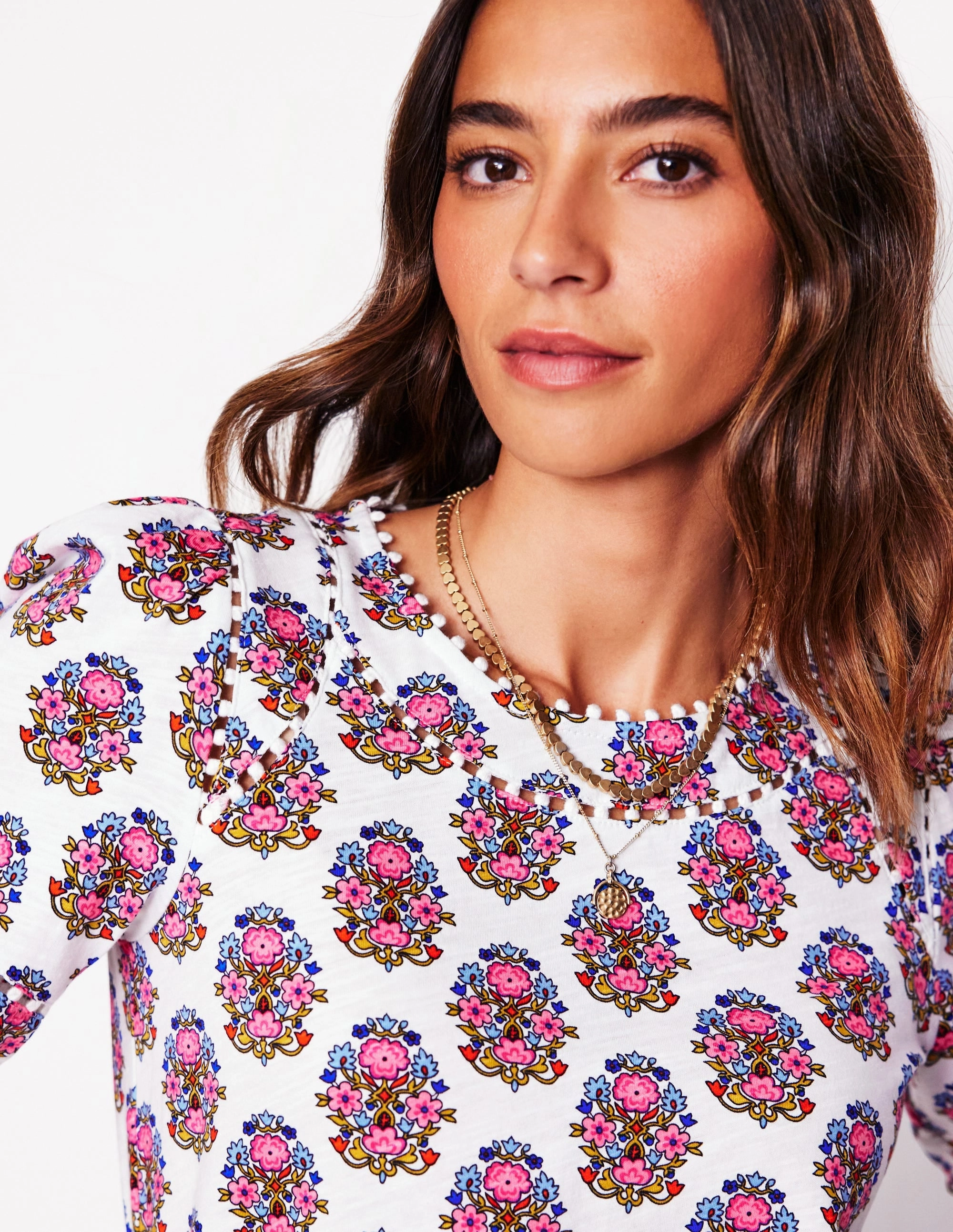 Sporty Comfort Fit Mila Trim Detail Top-Ivory, Wildflower Stamp