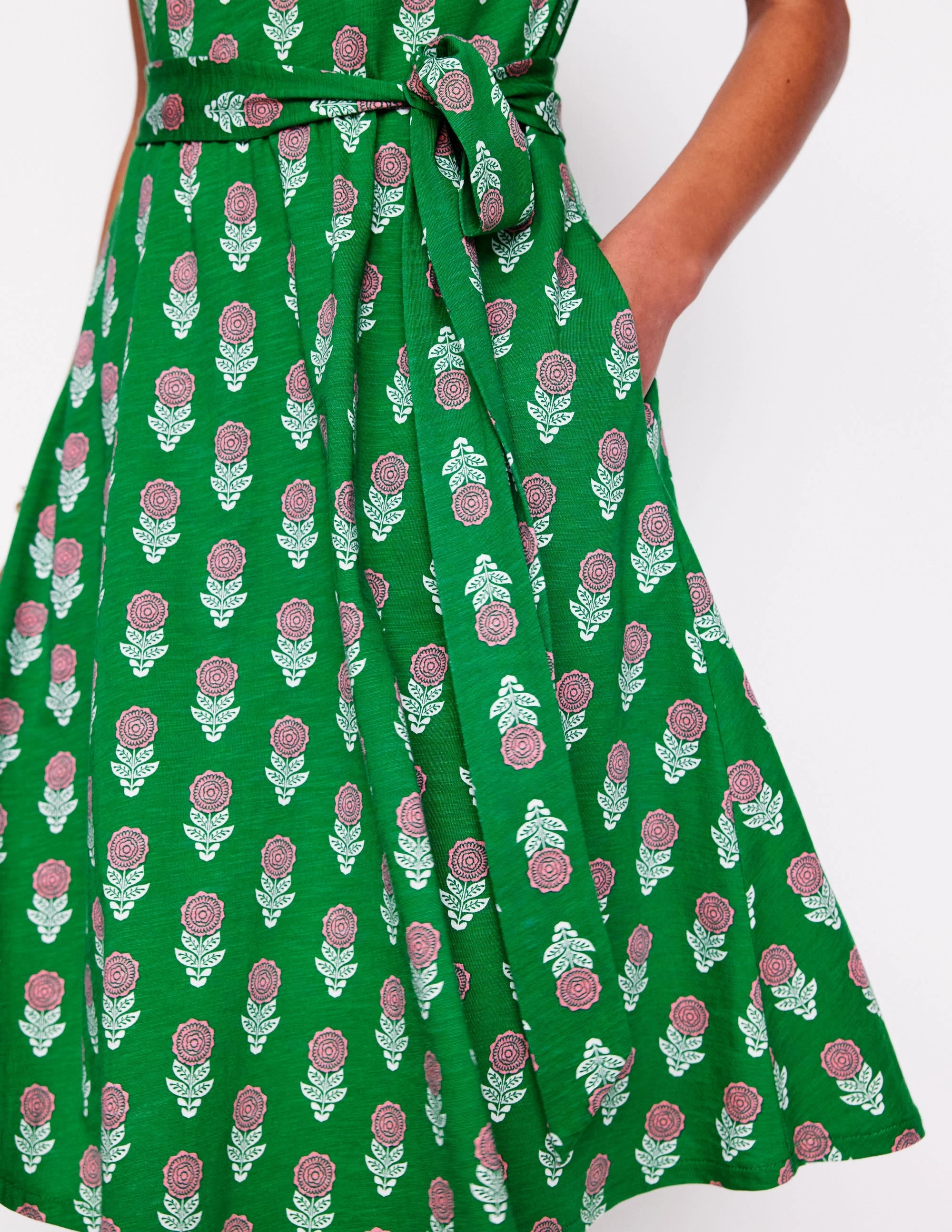 Mila Trim Short Jersey Dress-Rich Emerald, Dahlia Sprig Chic Waist Clean Outfit