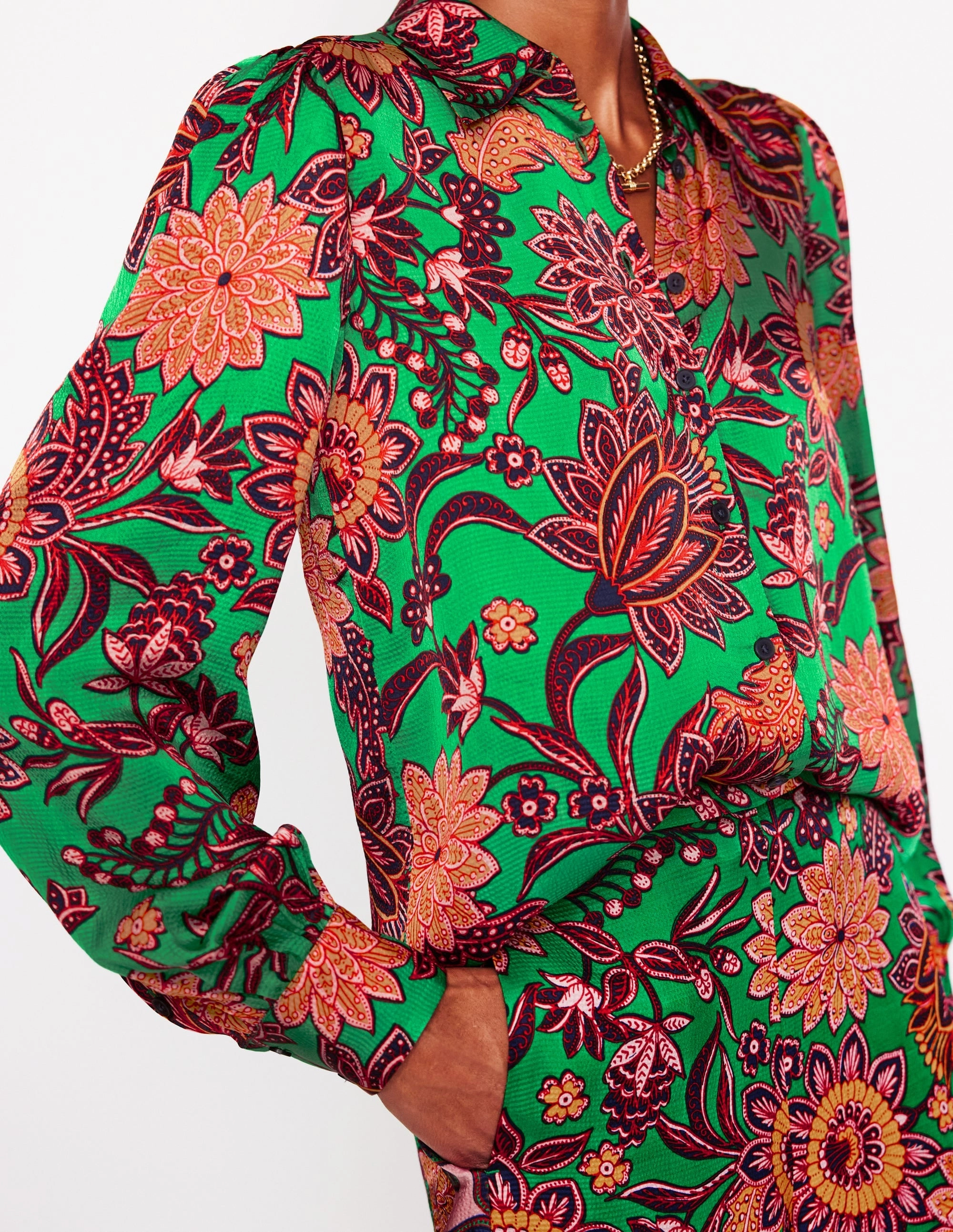 Hammered Satin Shirt-Green Tambourine, Ornate Bud Cool Comfort Stretch Wear