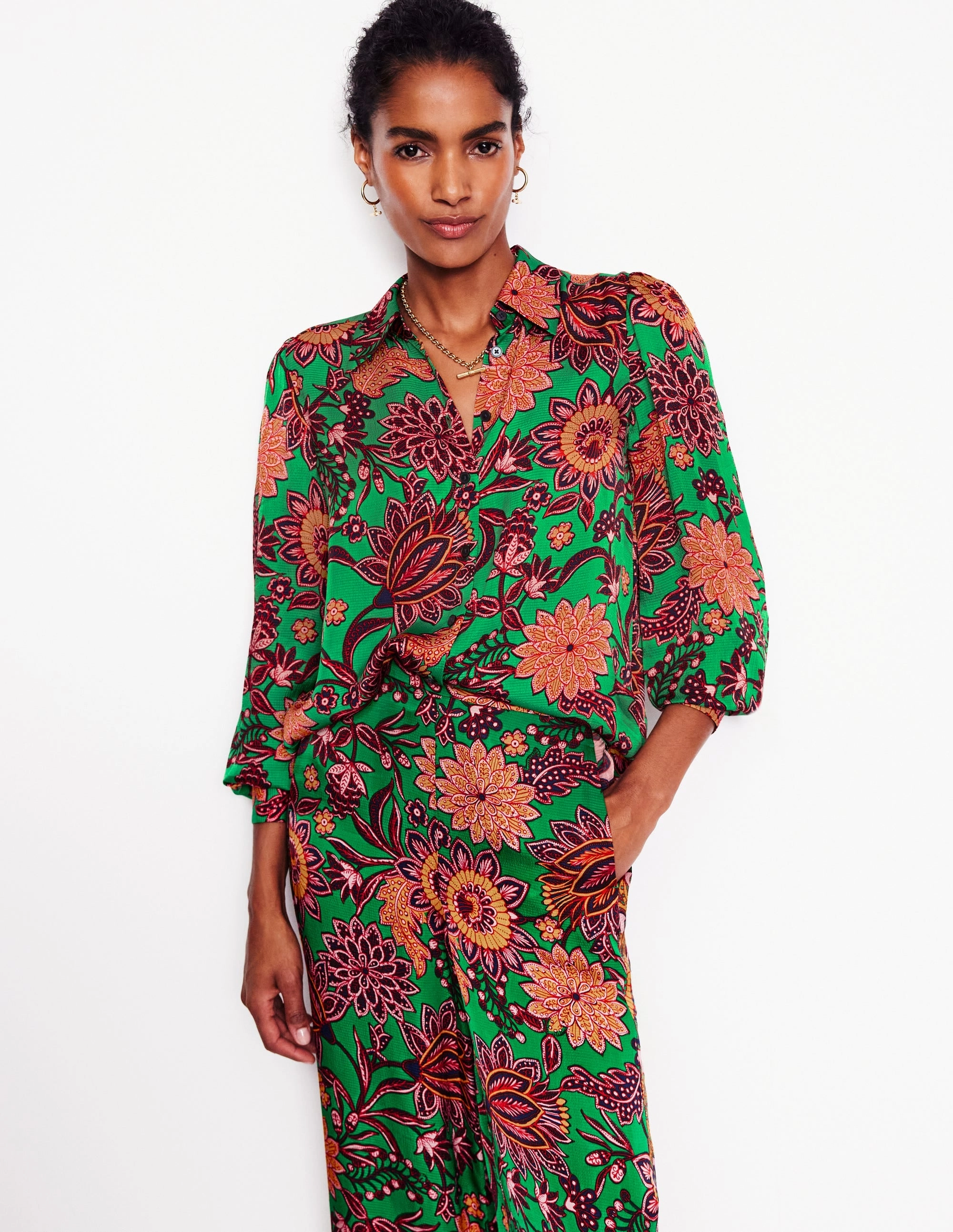 Seasonal Trend soft look Hammered Satin Shirt-Green Tambourine, Ornate Bud