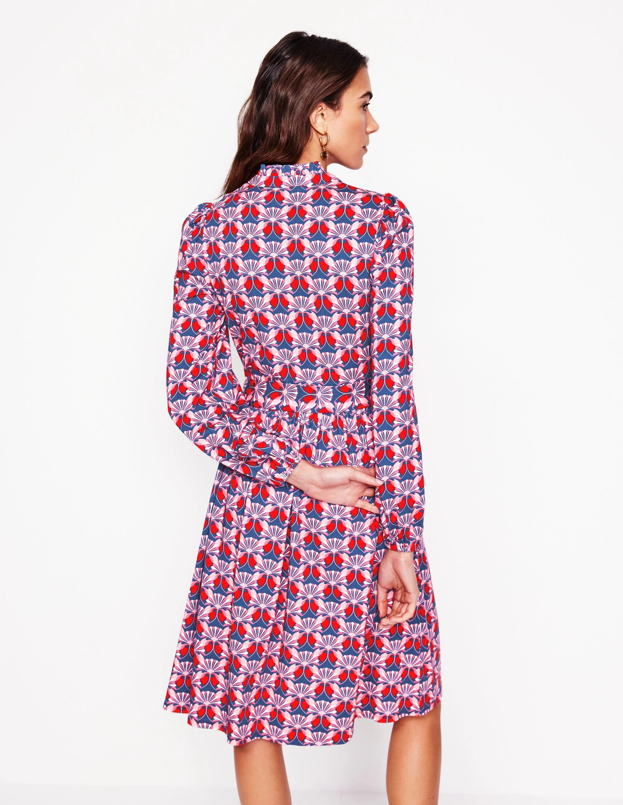 Basic Warm Chic Waist Design Willow Ruffle Neck Shirt Dress-Poppy Red, Daisy Bloom Geo