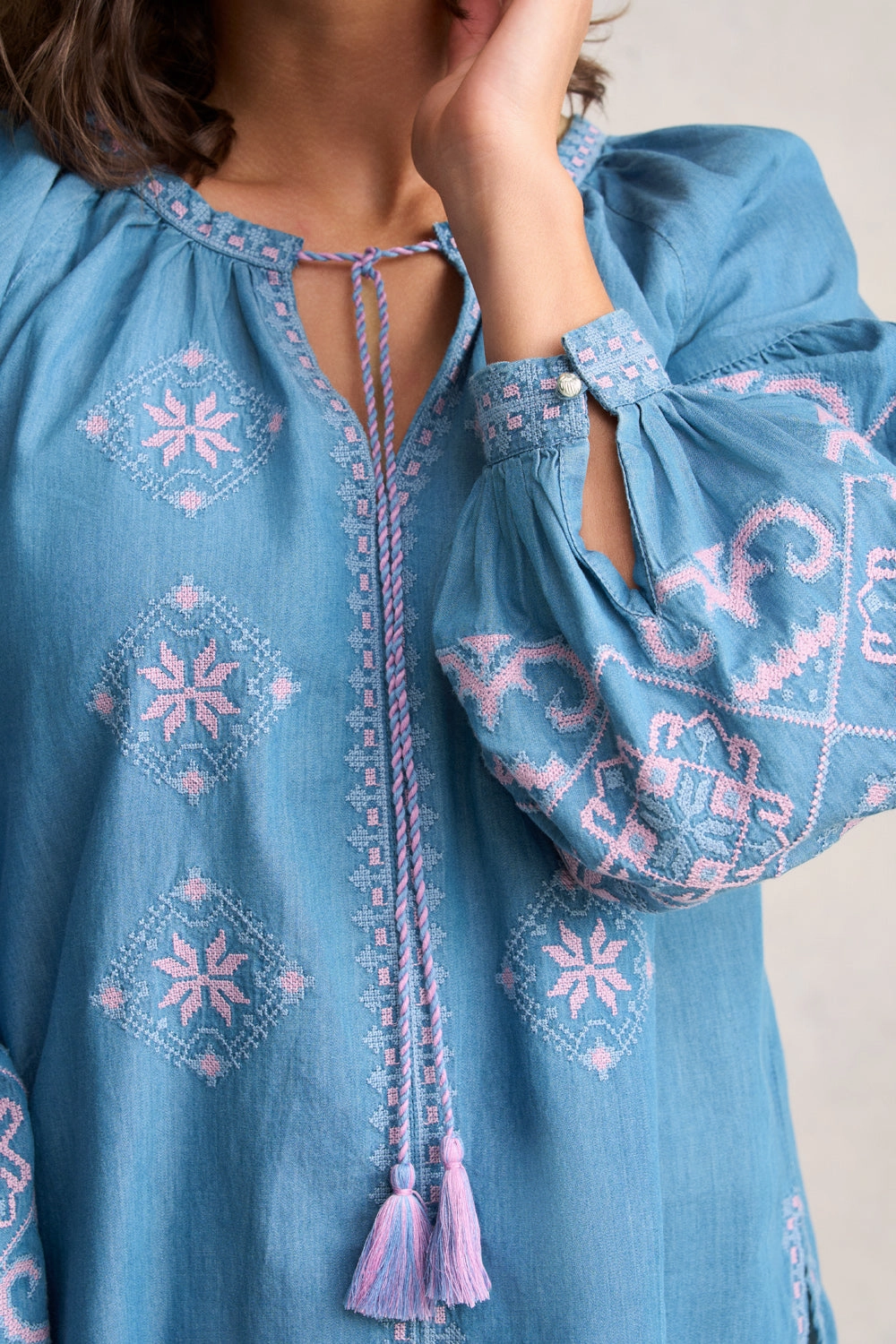 Embroidered Folk Blouse - Mid Denim Blue AntiOdorTreatment MultiDirectionalStretch