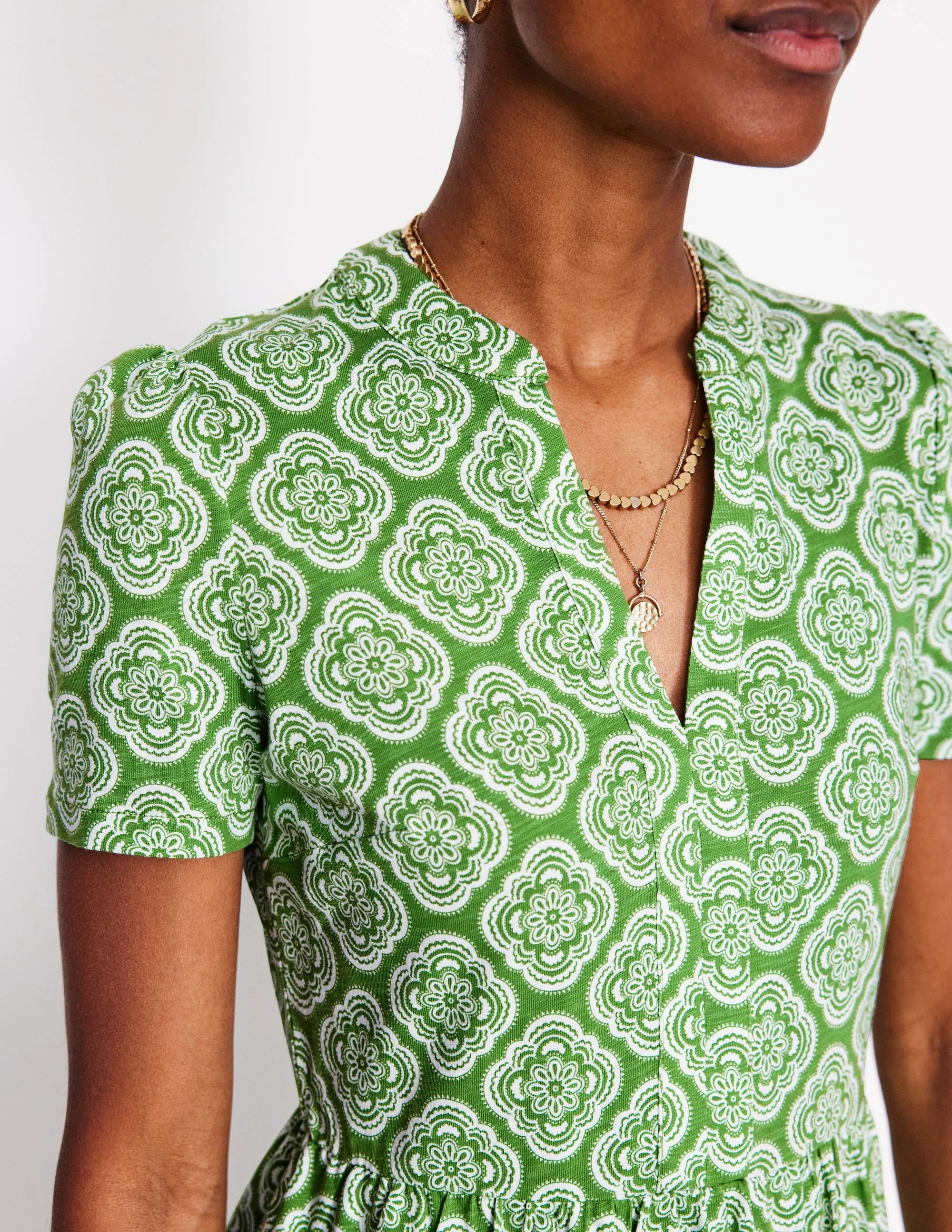 Naomi Short Sleeve Dress-Paradise Green, Botanic Blush Feminine Design Office Tone