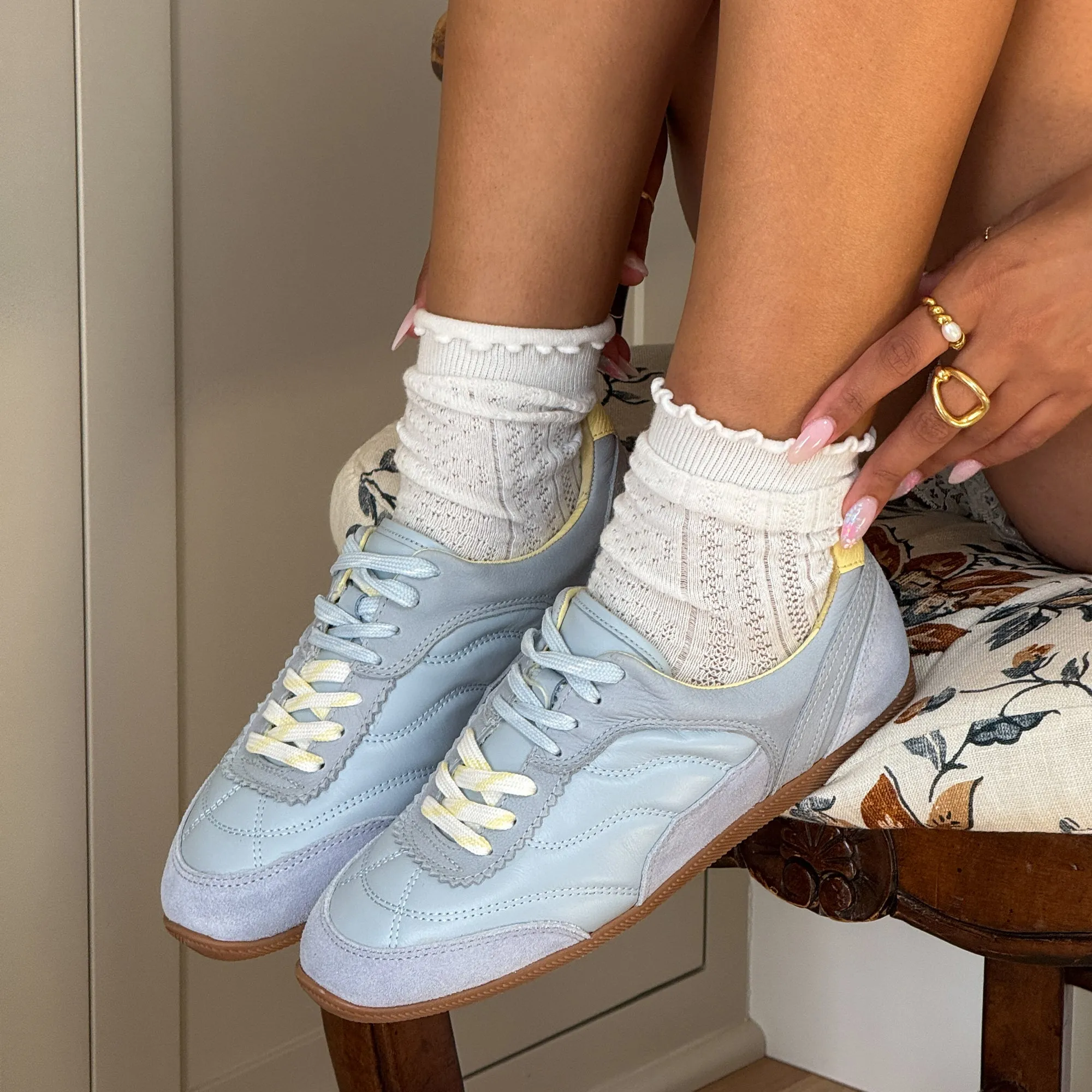 Soft Chic LAINI SNEAKERS BLUE MULTI LEATHER