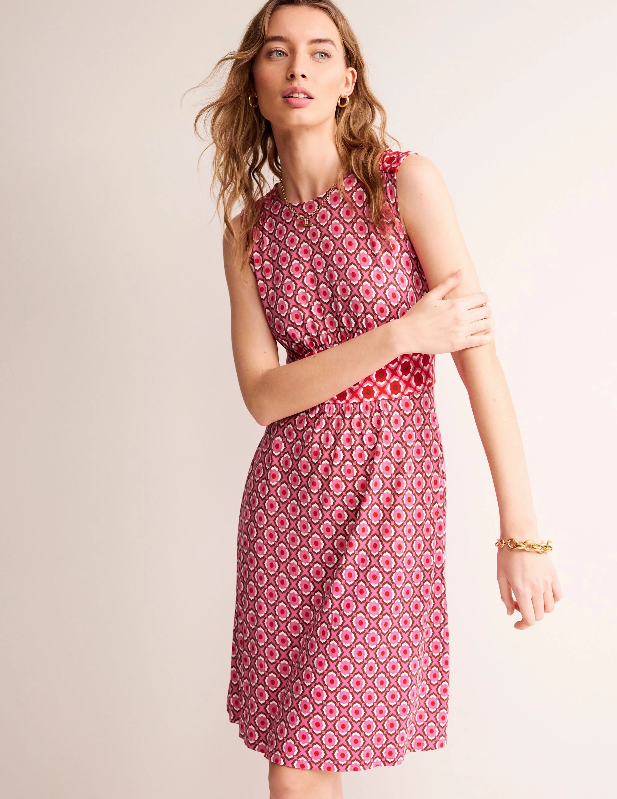 Fit Clean Thea Sleeveless Short Dress-Sangria Sunset, Geo Pome