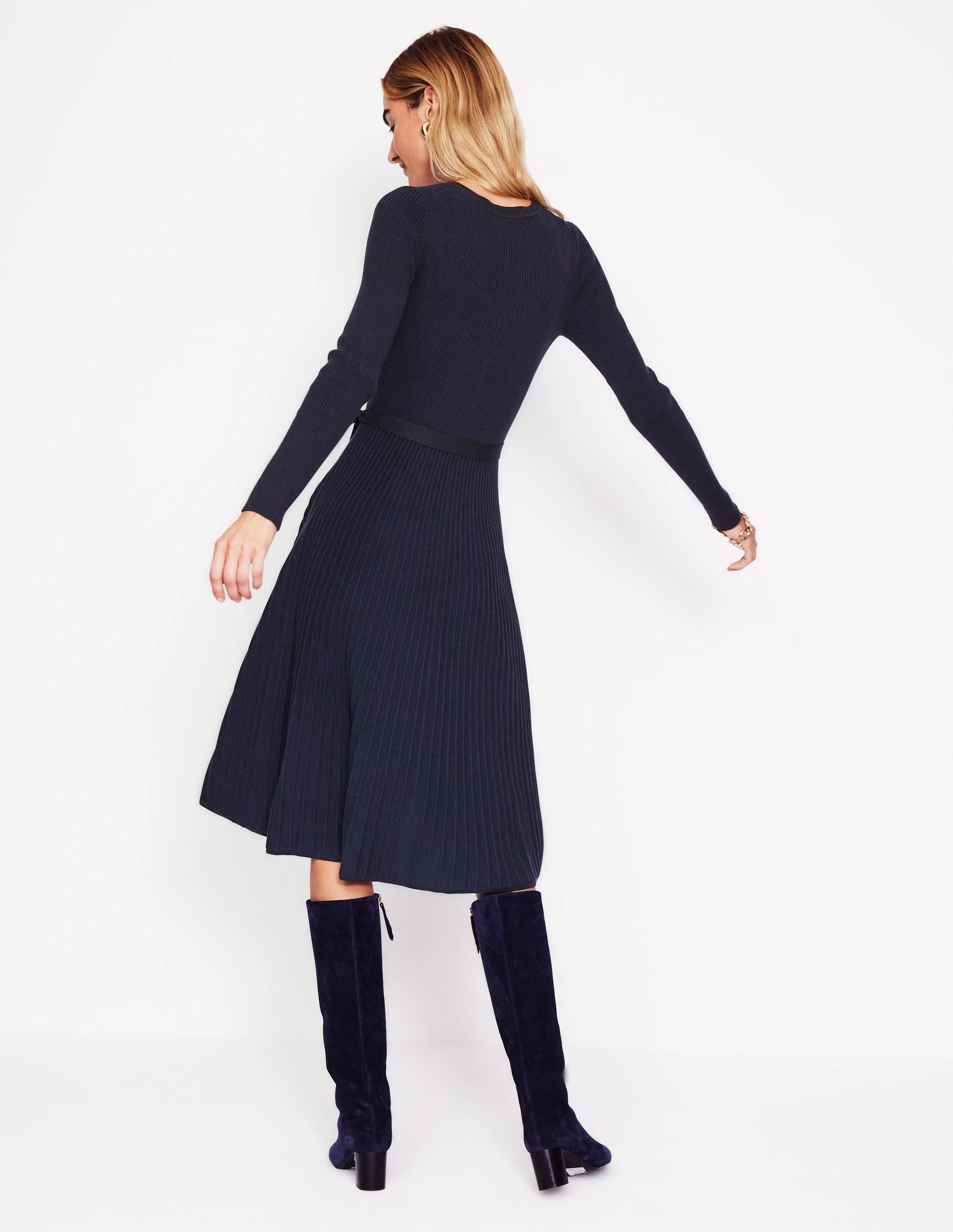 Trendy Cut Dew Glow Lola Knitted Midi Dress-Navy, Black Plated