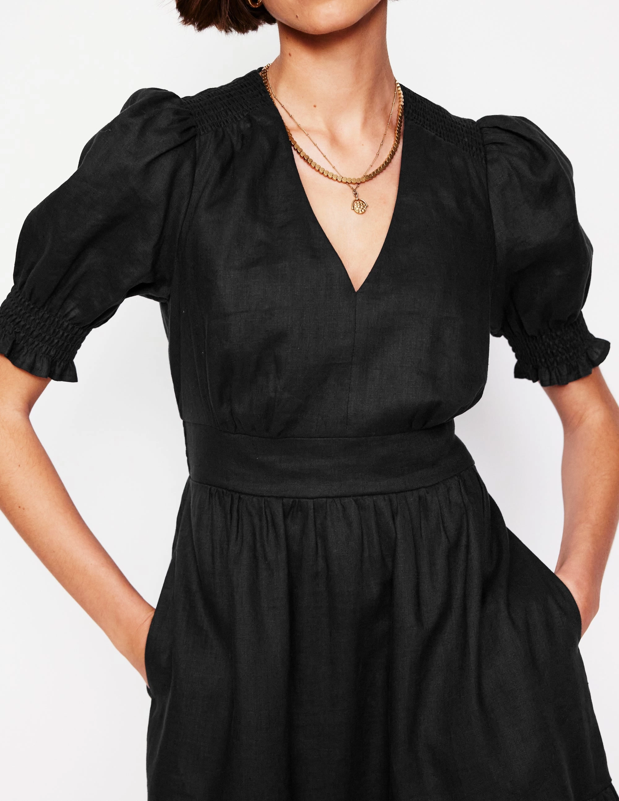 Anna Linen Short Dress-Black Satin Glow Light Shape