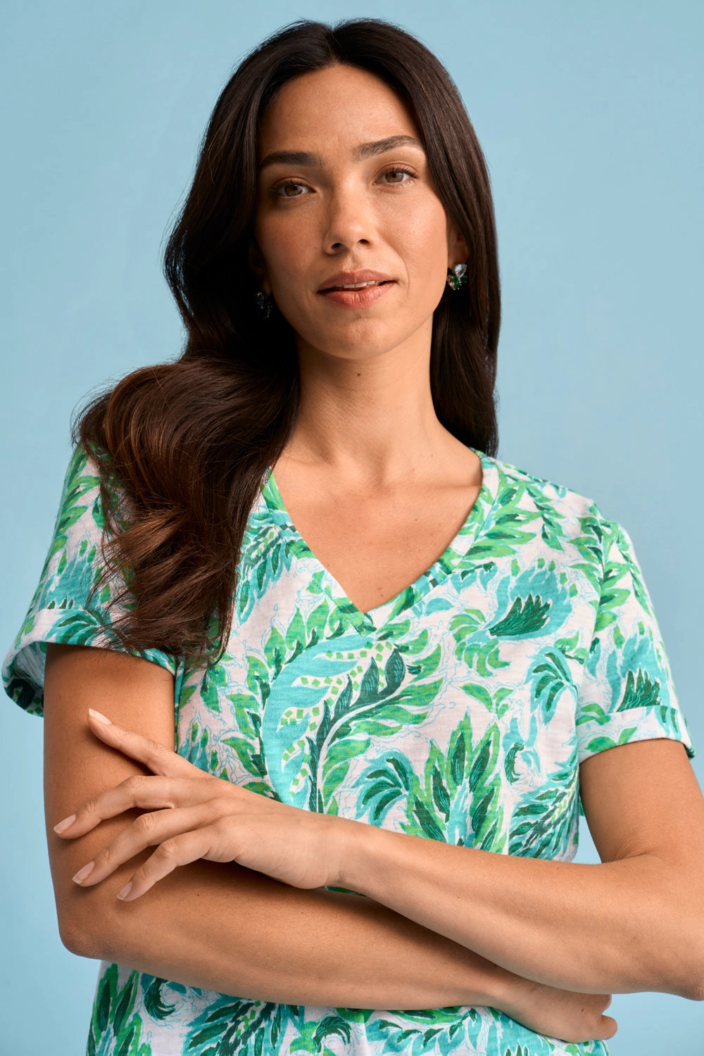 Resilient Fabric Blend EcoFriendlyTexture Print V-Neck T-Shirt - Fern