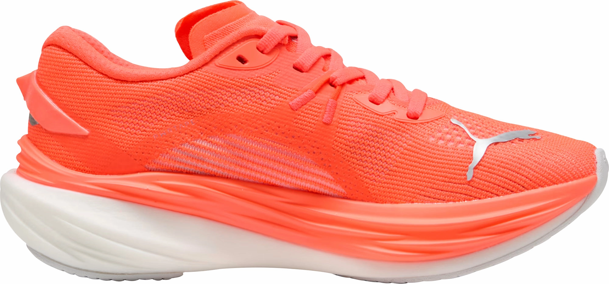 softball shoes Puma Deviate Nitro 3 Womens Running Shoes - Red