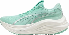 zipper Trail Running Puma MagMax Nitro Womens Running Shoes - Green