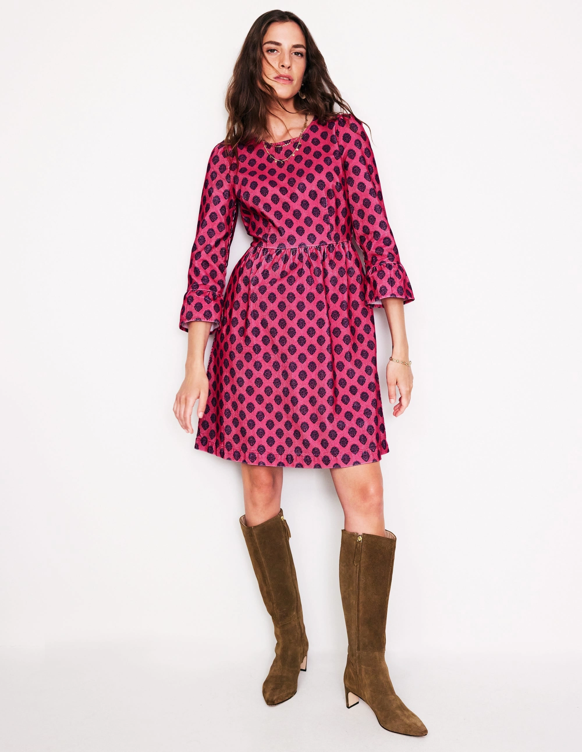 Magnetic-Closure Relax Style Ora Short Cord Dress-Cherry Jam, Ornate Stamp