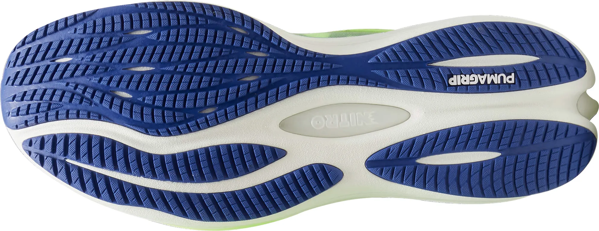 running on an outdoor track shoes Puma Velocity Nitro 3 Mens Running Shoes - Green