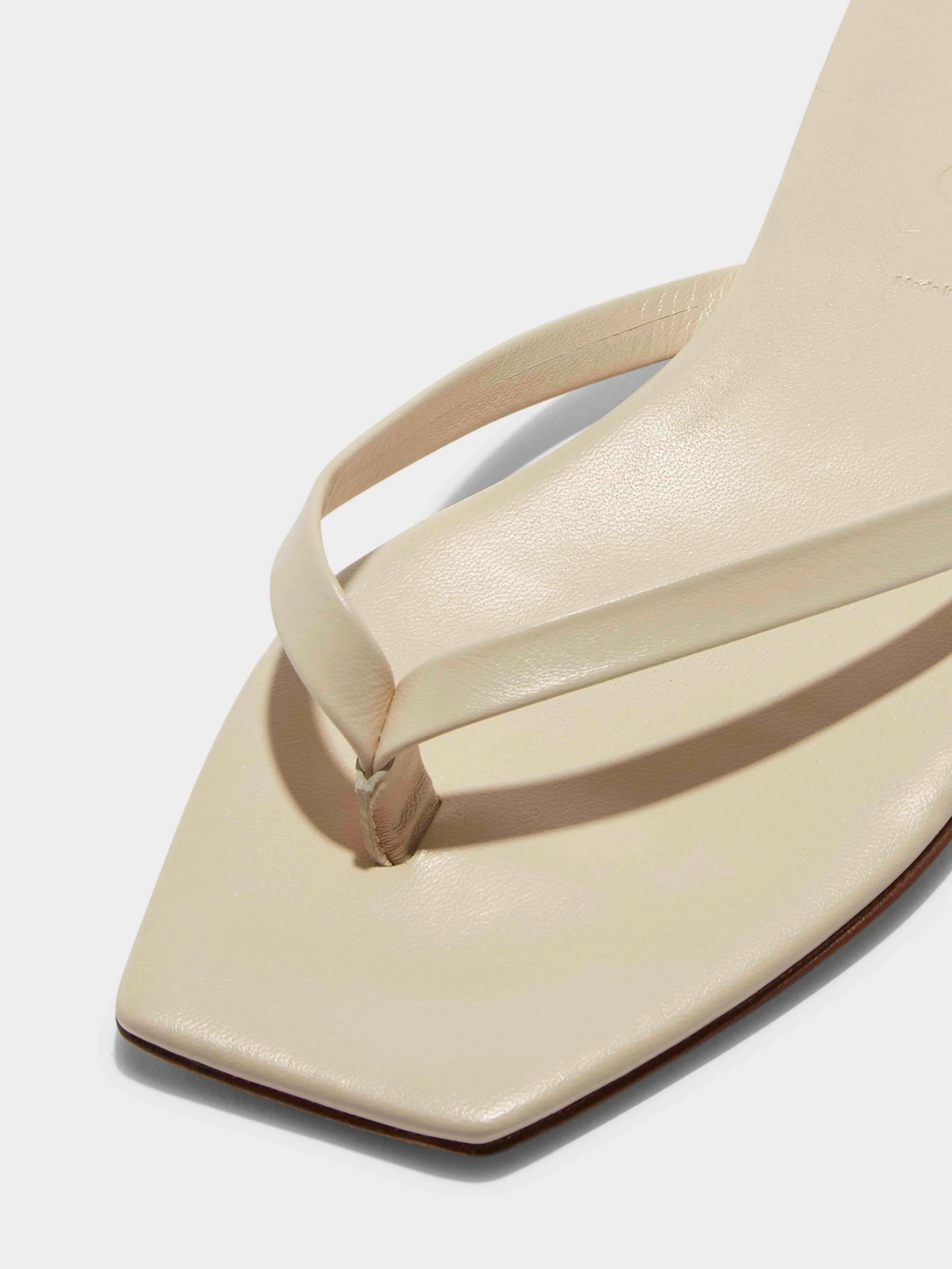 Renee Leather Thong Sandals Seamless Edge Binding