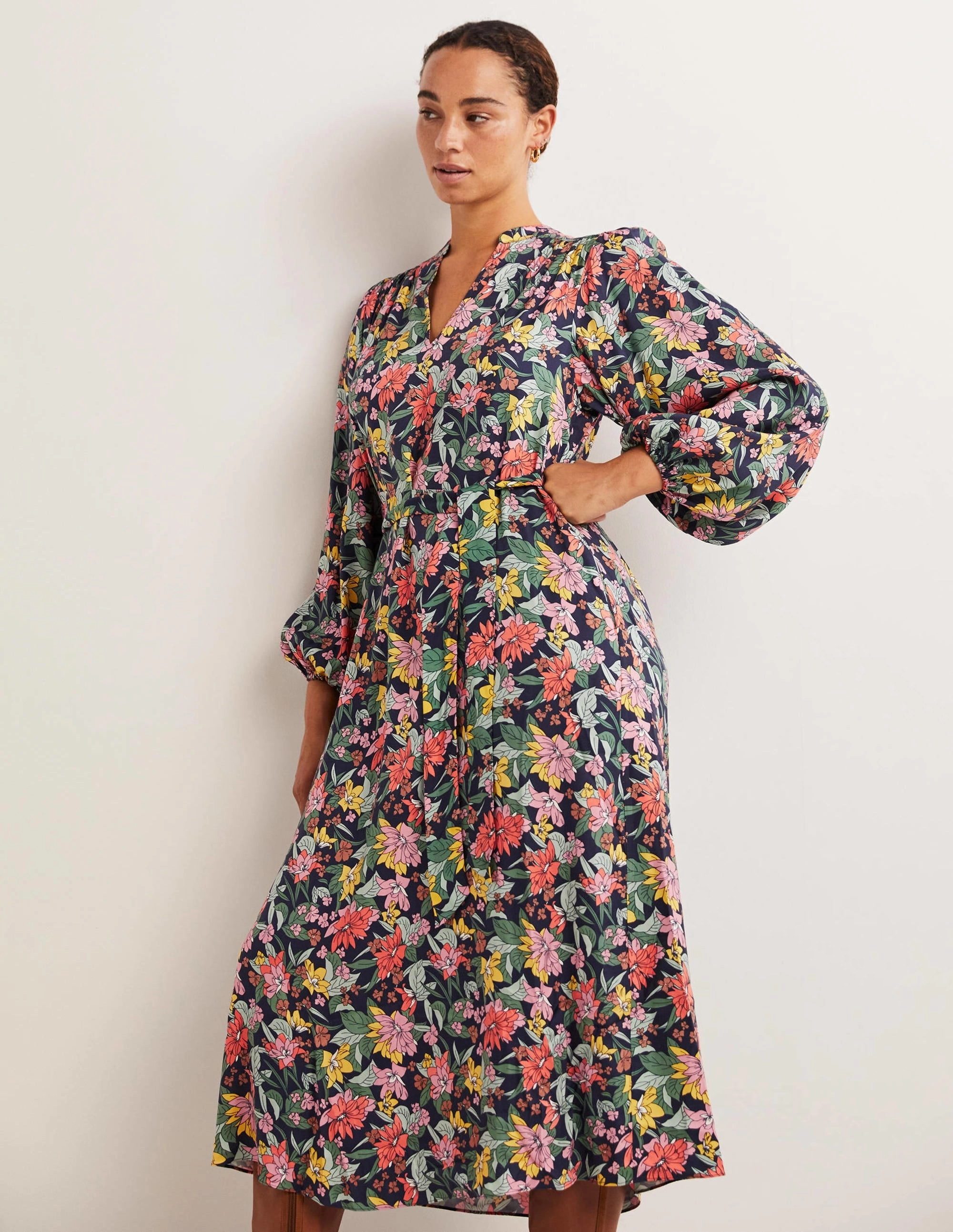 Notch Neck Blouson Midi Dress-Multi, Botanical Vine Soft-touch Signature-Style