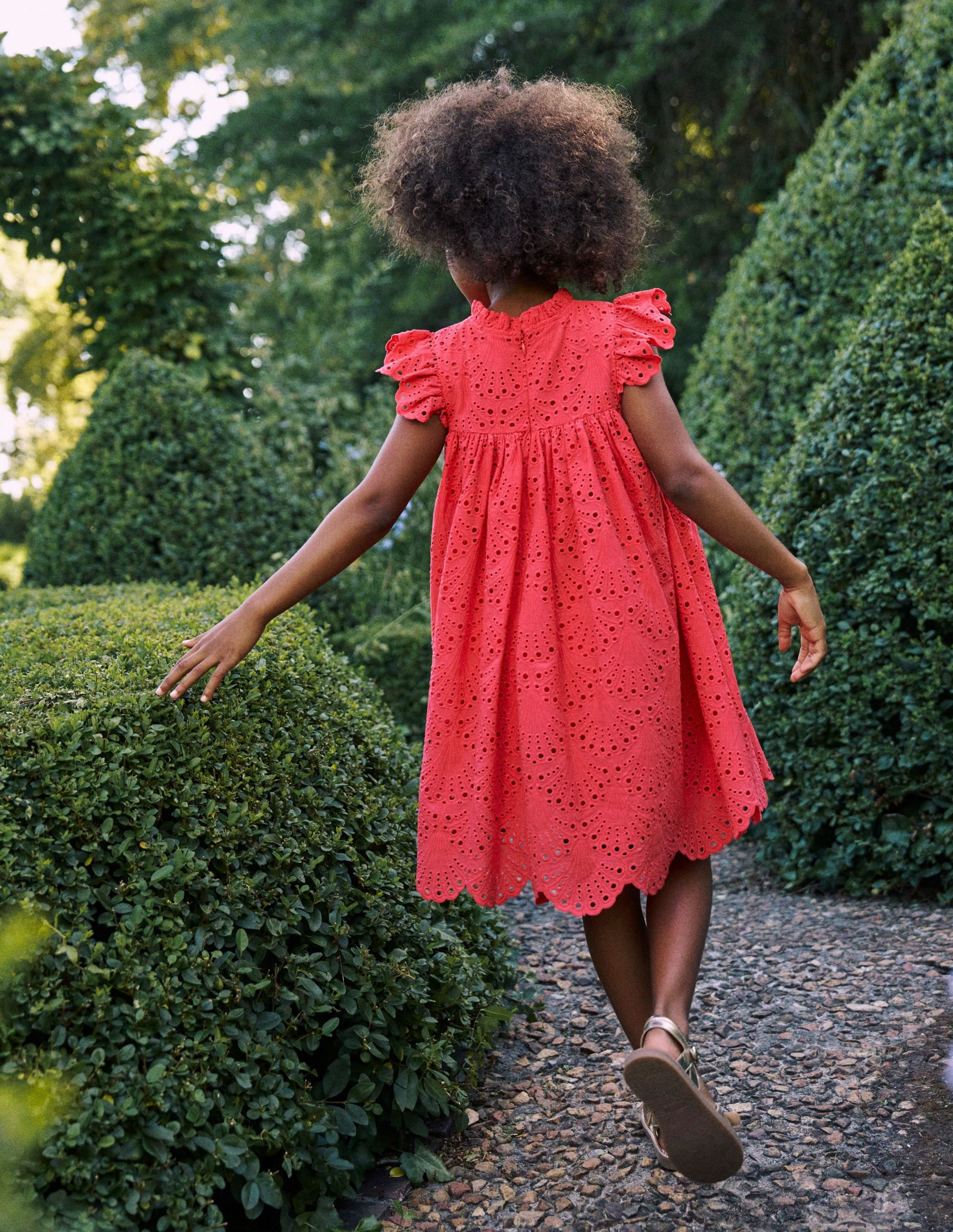 Scallop Broderie Dress-Camelia Pink Chic casual