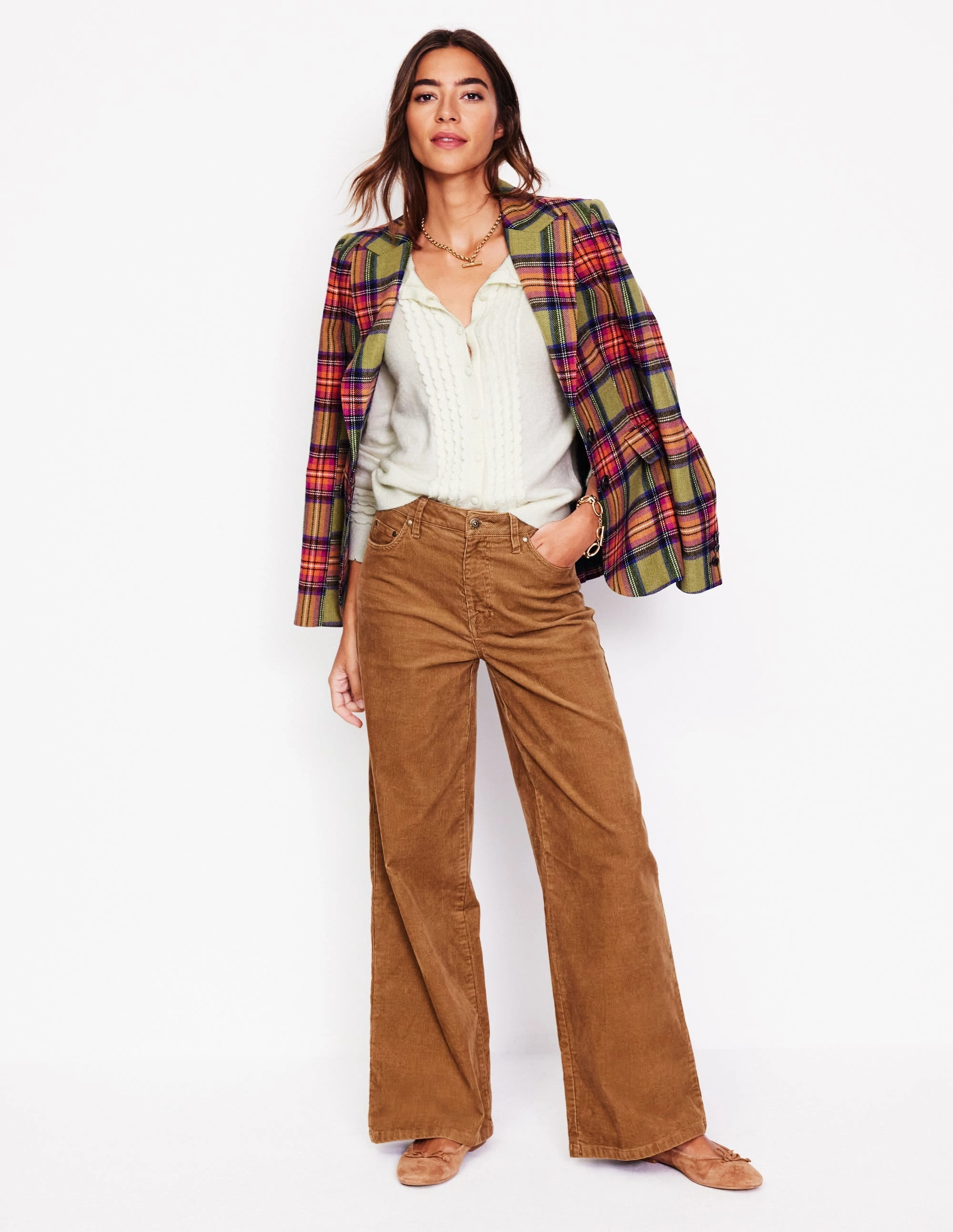 Scallop Sleeve Cardigan-Warm Ivory Multi Look Ventilation Panel Design