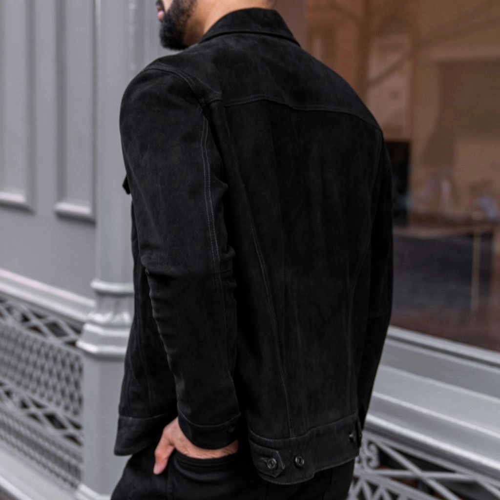 Warm and Practical Suede Trucker Jacket | Black