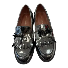 Chic Comfort Island Glow Shoes Flats By Marc Fisher In Gold, Size:6.5