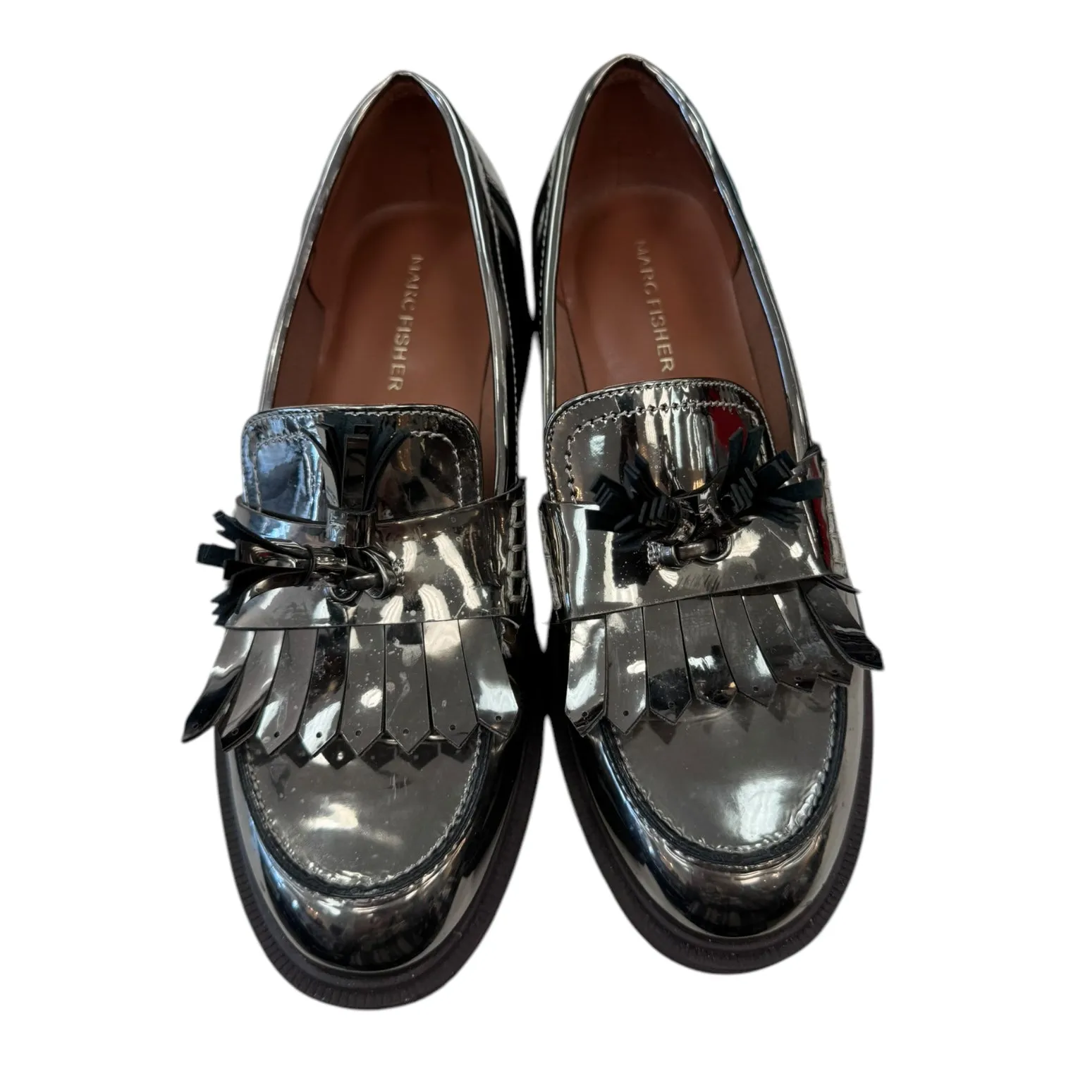 Chic Comfort Island Glow Shoes Flats By Marc Fisher In Gold, Size:6.5