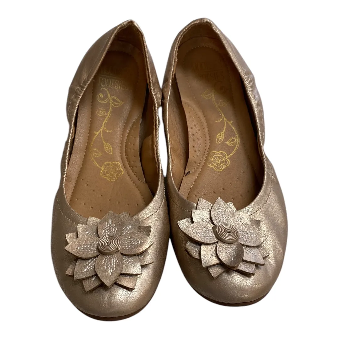 Shoes Flats By Mootsies Tootsies In Gold, Size:10 Party Step