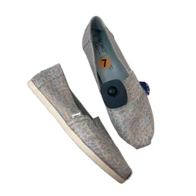 Secure Step Shoes Flats By Toms In Multi, Size:7