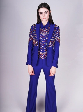 Modern Business Comfortable Precision Any Old Iron Necklace Suit