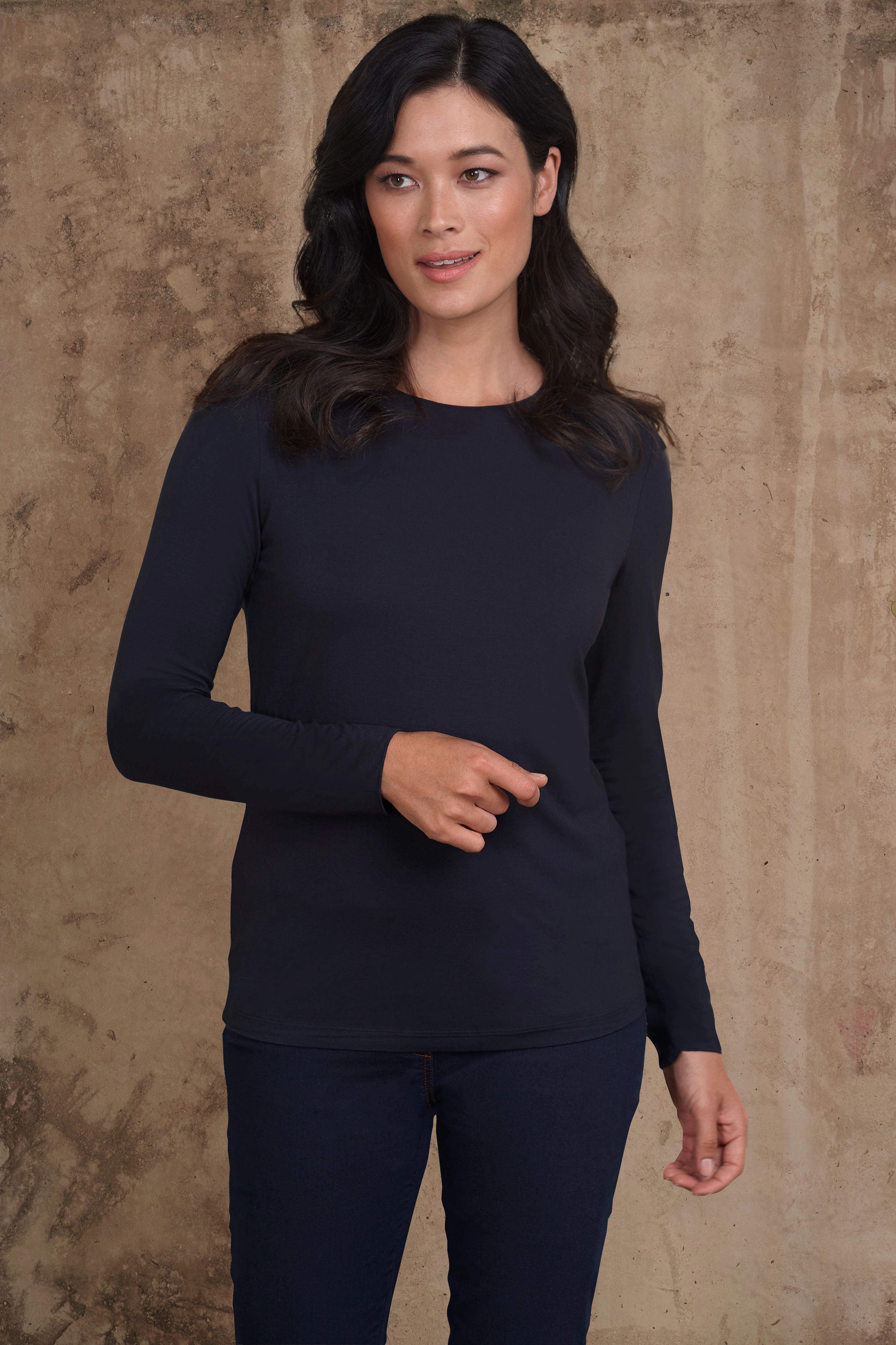 Elegant Cut UVProtective Coating Long Sleeve Crew Neck Top - Ink