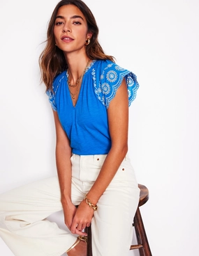 simple design Cool Layer Wear Ila Broderie Sleeve Notch Top-Kingfisher Blue