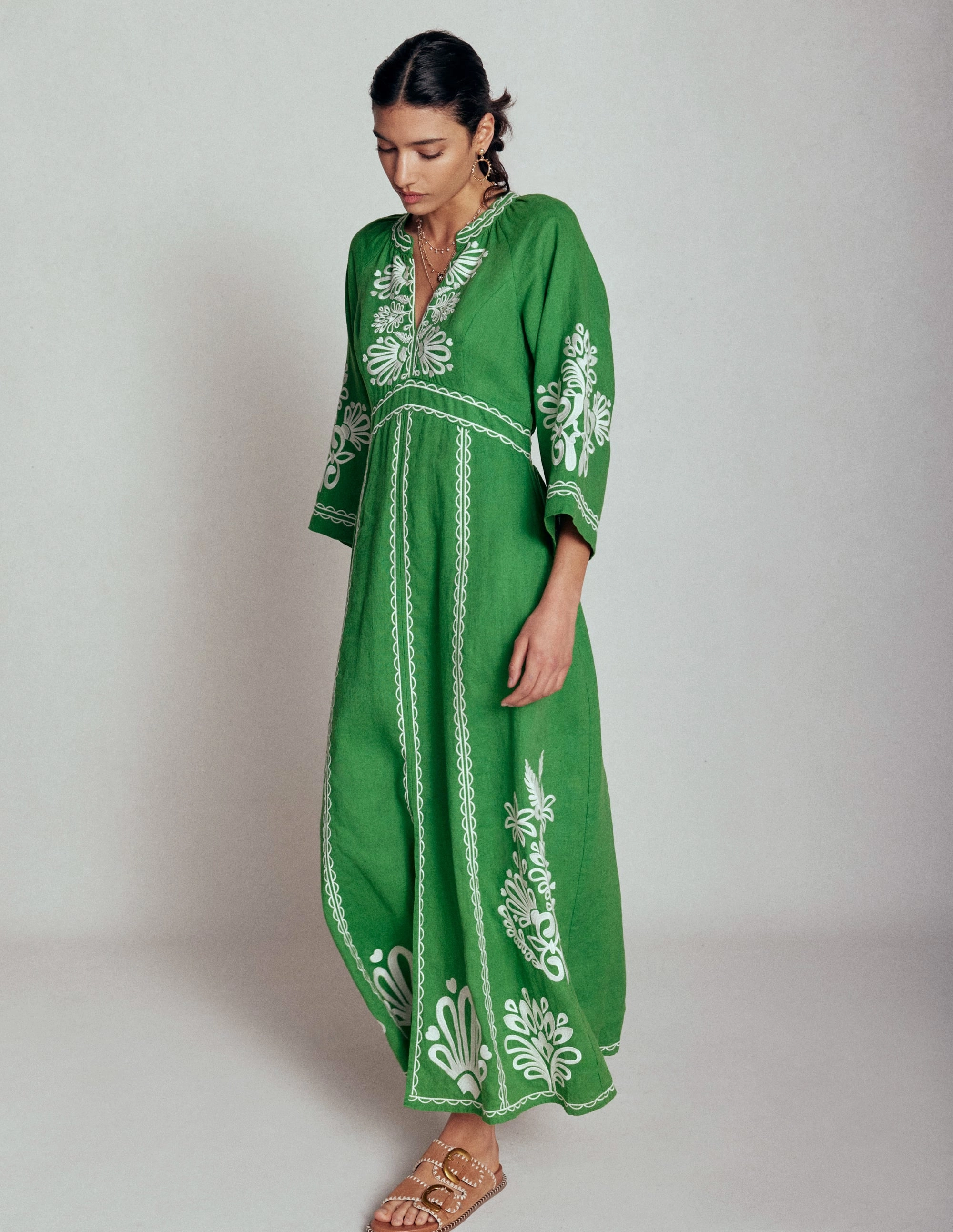Una Linen Embroidered Dress-Paradise Green Studio Style